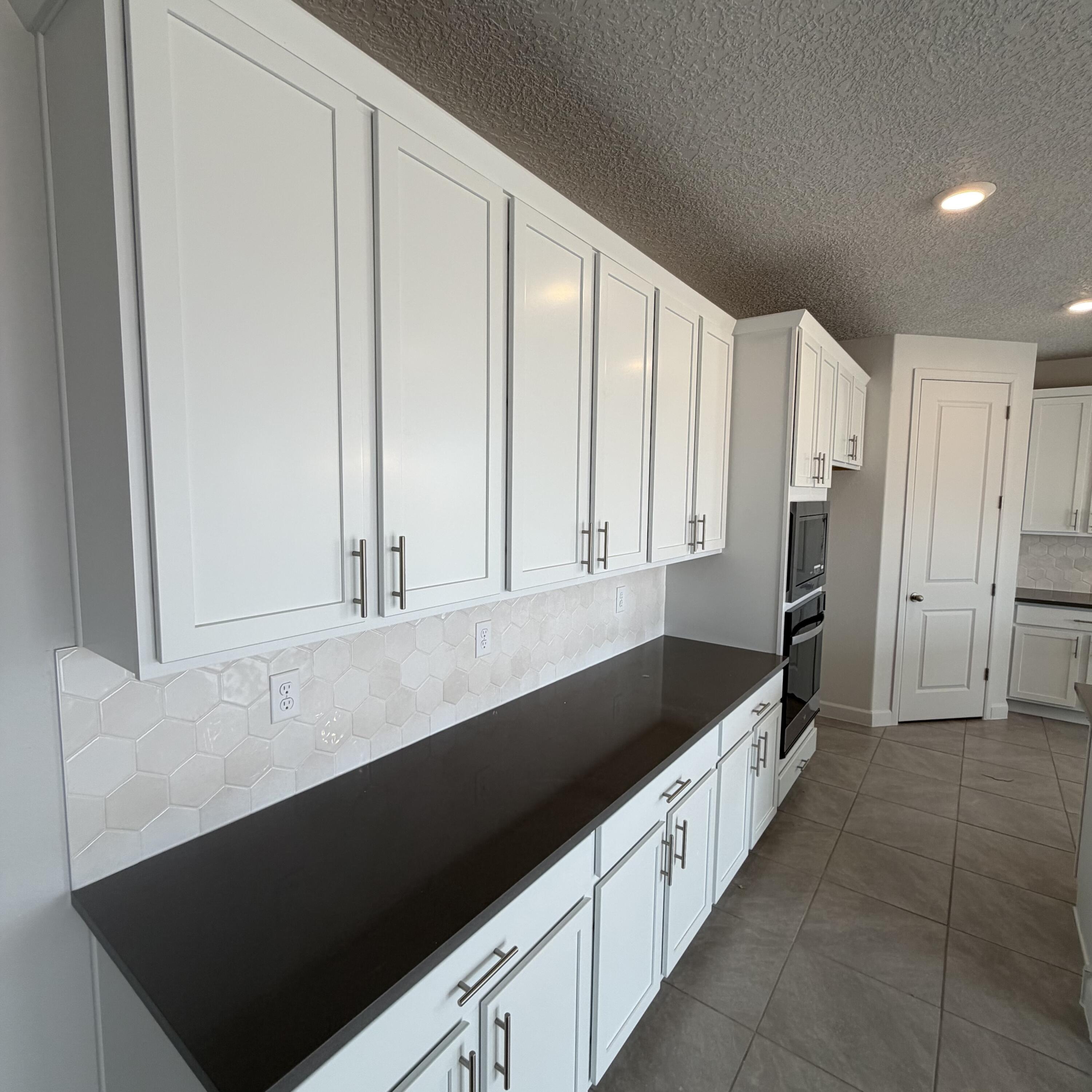 Photo 15 — 2443 Marble Avenue NE
