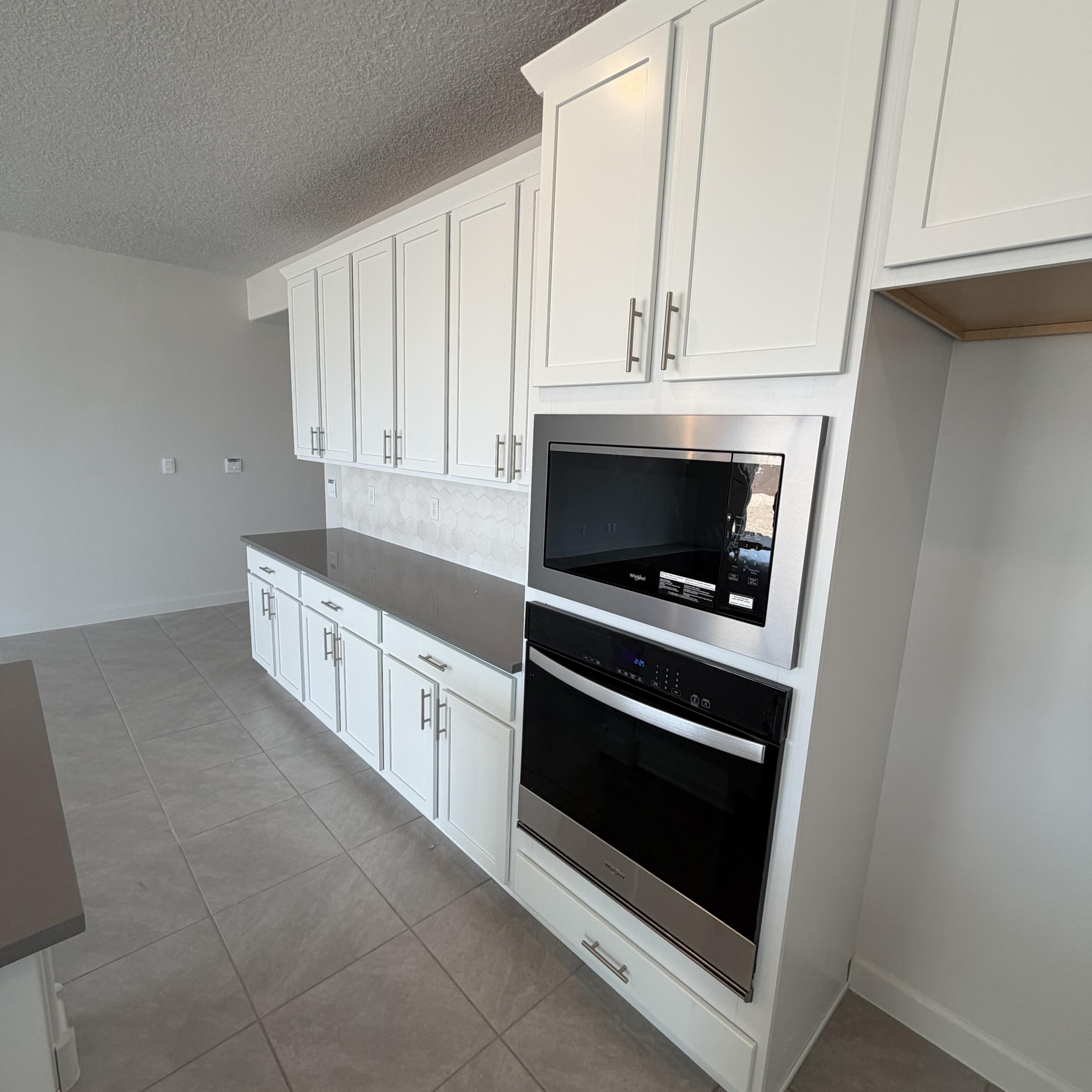 Photo 13 — 2443 Marble Avenue NE