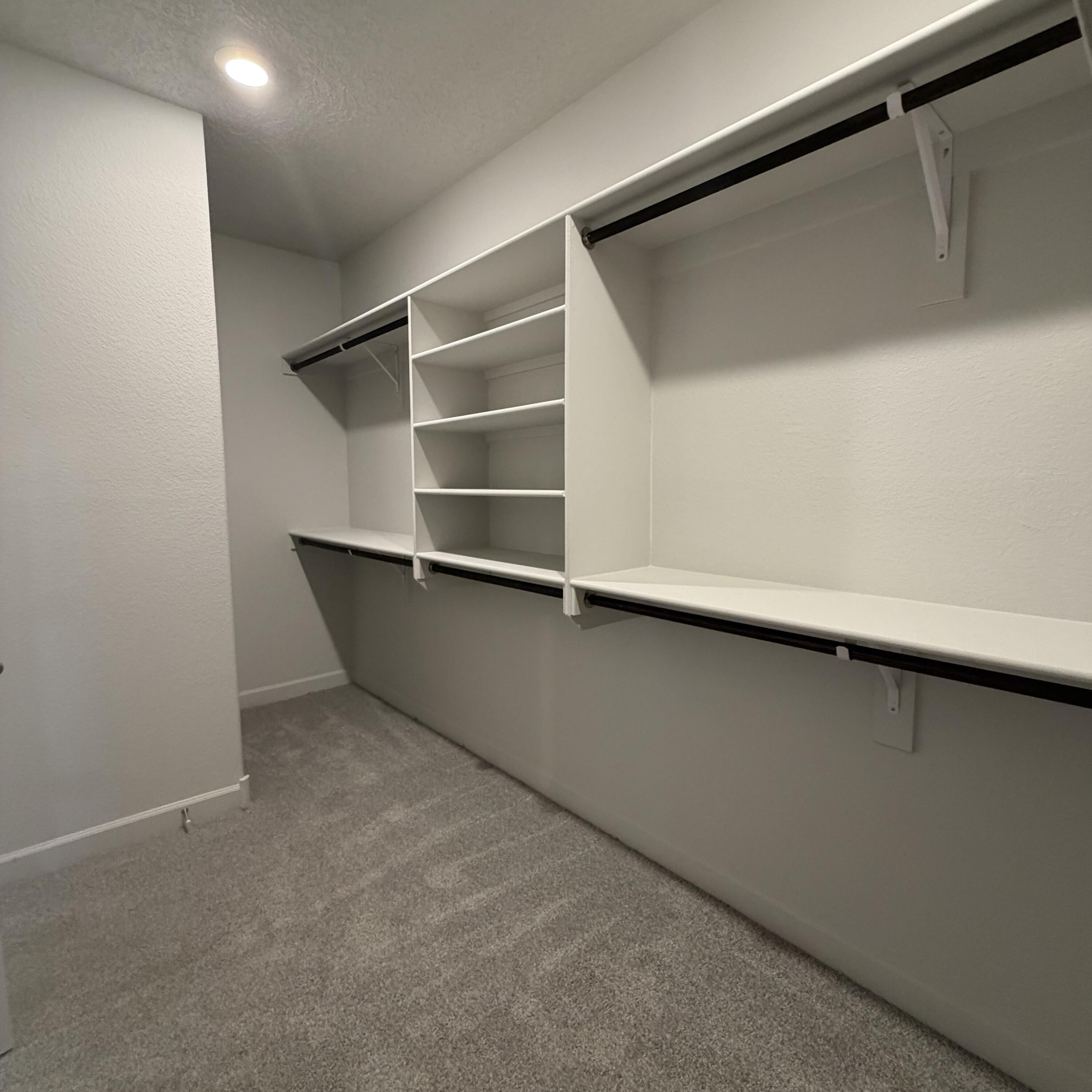 Photo 4 — 2443 Marble Avenue NE