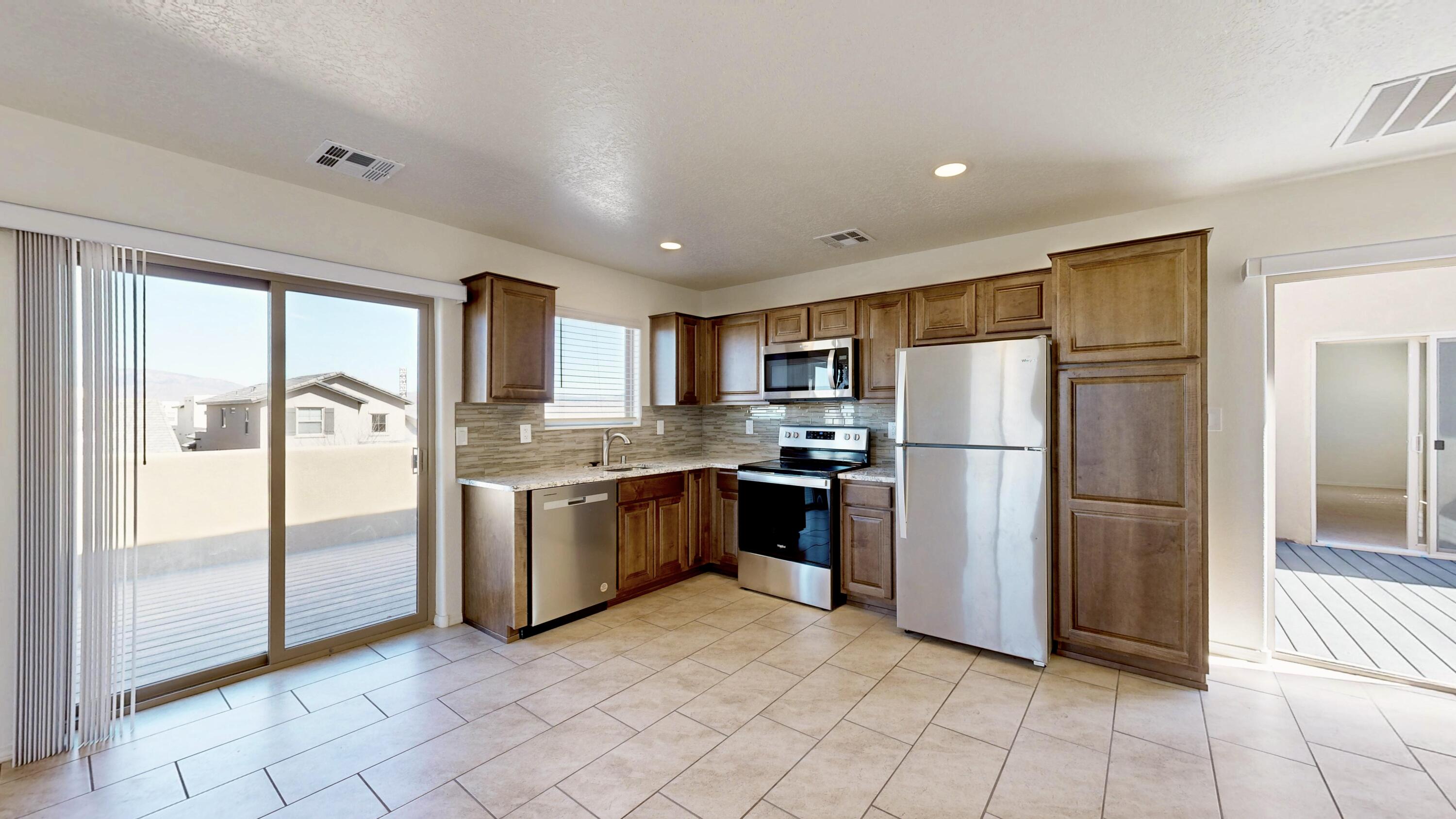 Photo 10 — 2609 Stryker Road SE