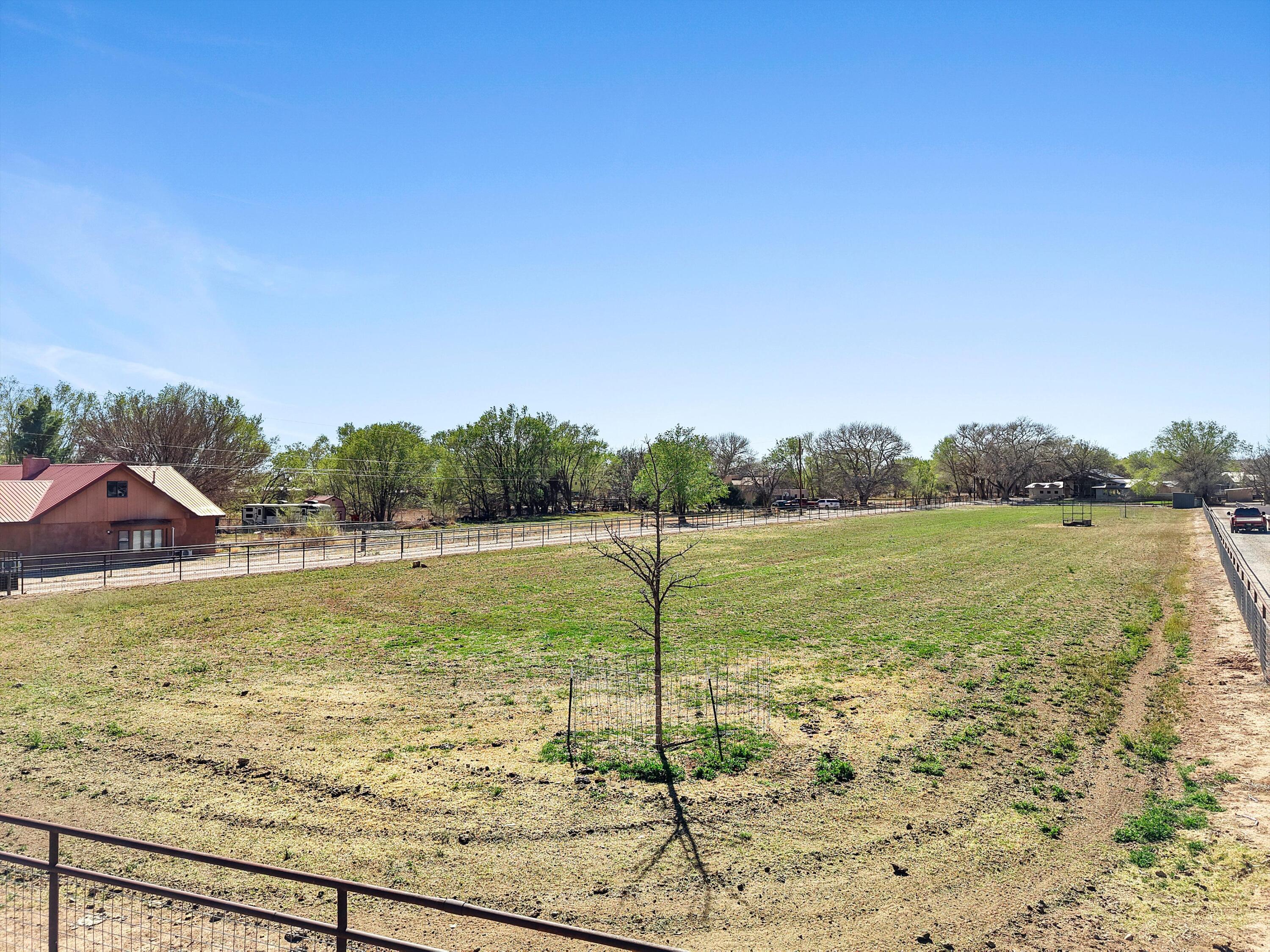 Photo 18 — 6735 Corrales Road