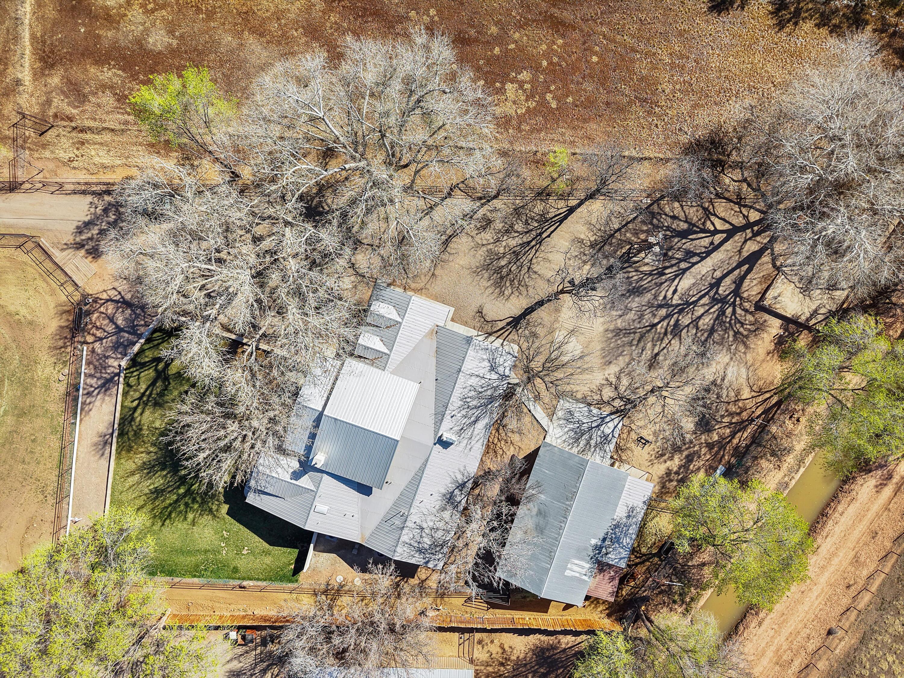 Photo 6 — 6735 Corrales Road