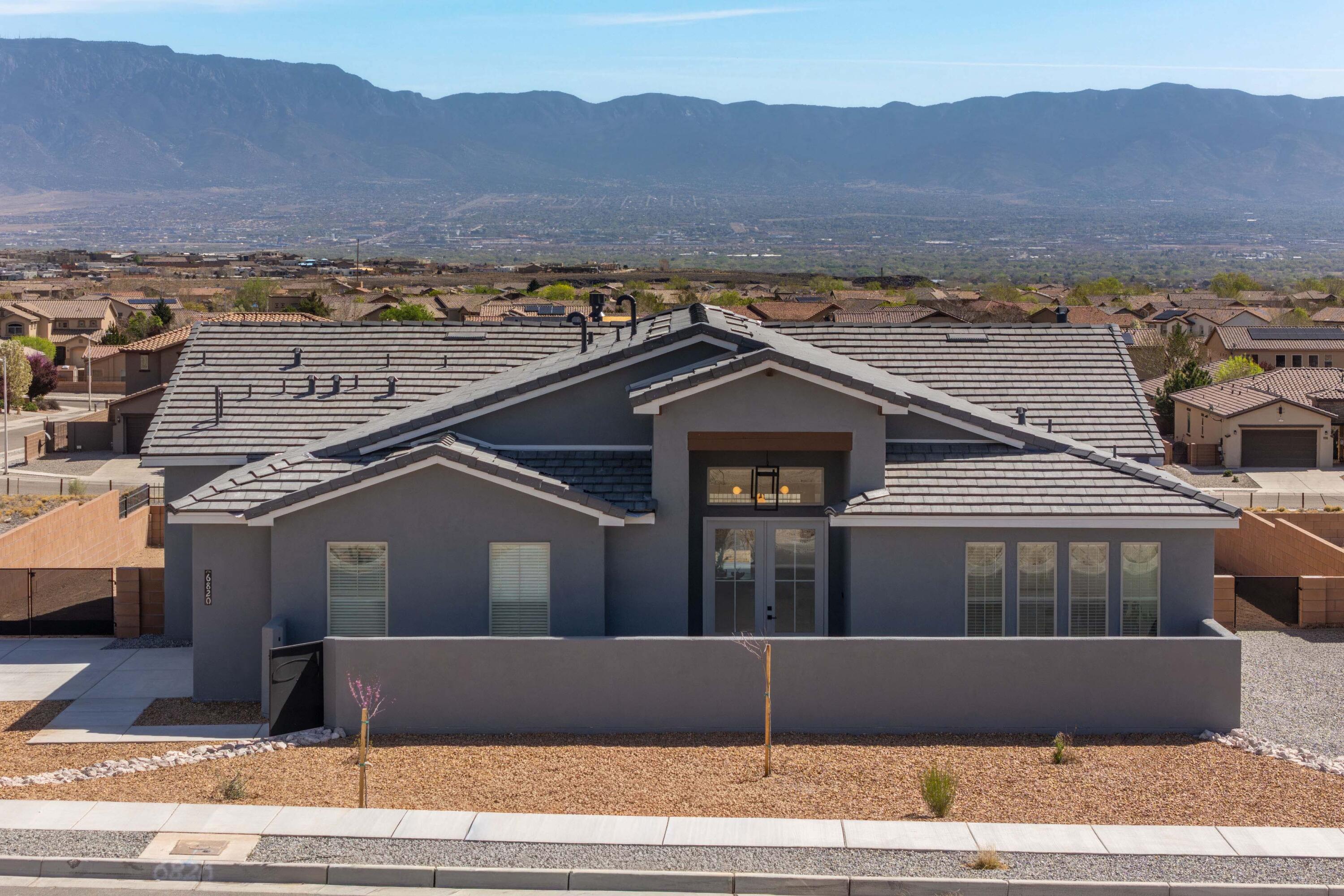 6820 Quivira Drive NW, Albuquerque, NM 87120