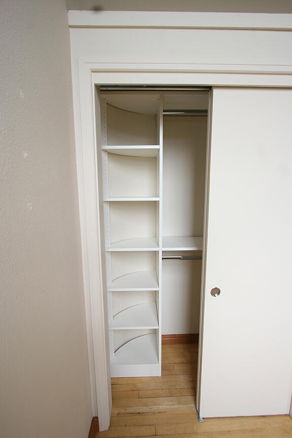 Photo 3 — 100 Broadway Boulevard NE 309