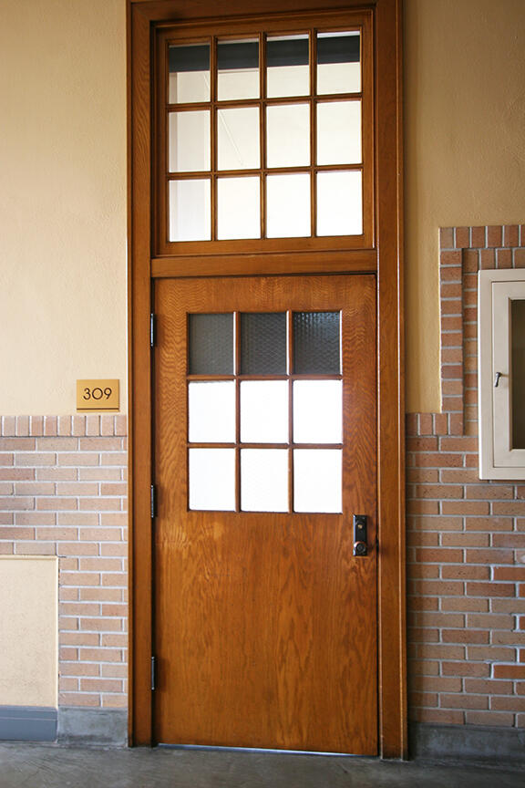 Photo 12 — 100 Broadway Boulevard NE 309