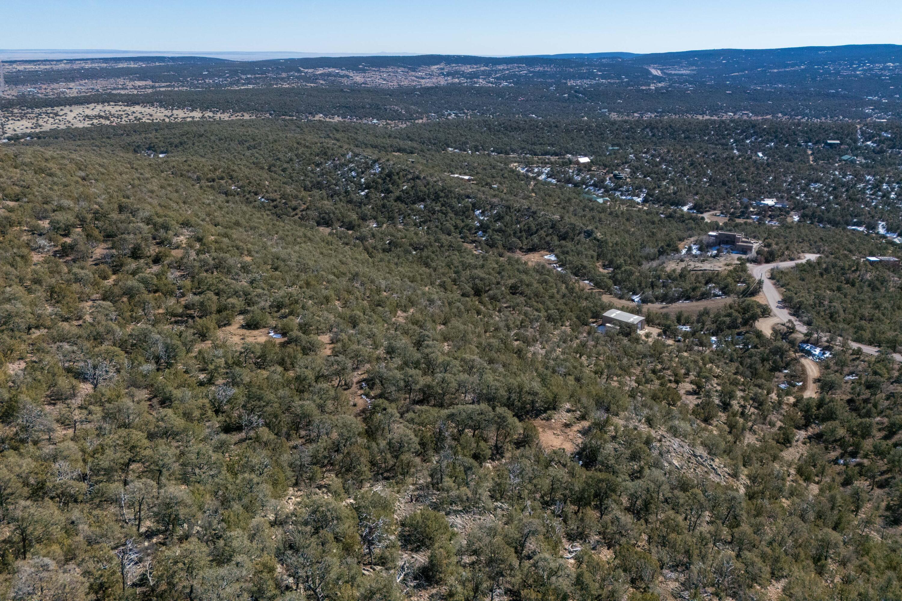 Photo 7 — 201 Pinon Trail