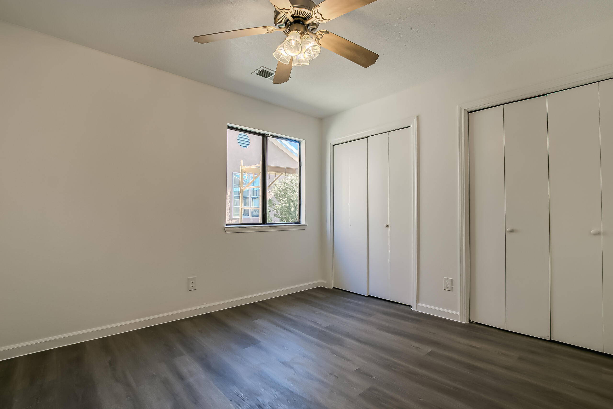 Photo 14 — 3919 San Isidro Street NW