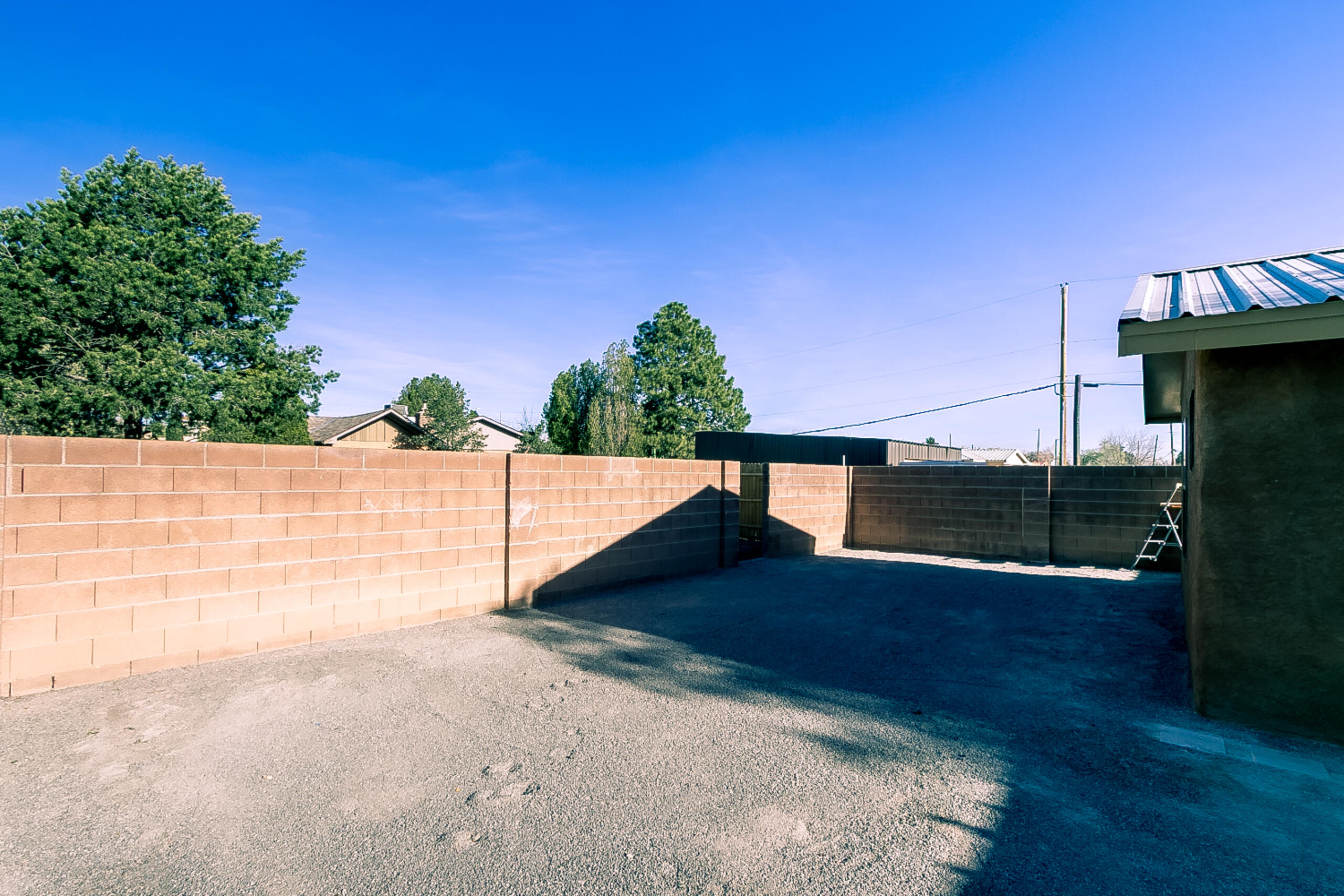Photo 4 — 3919 San Isidro Street NW