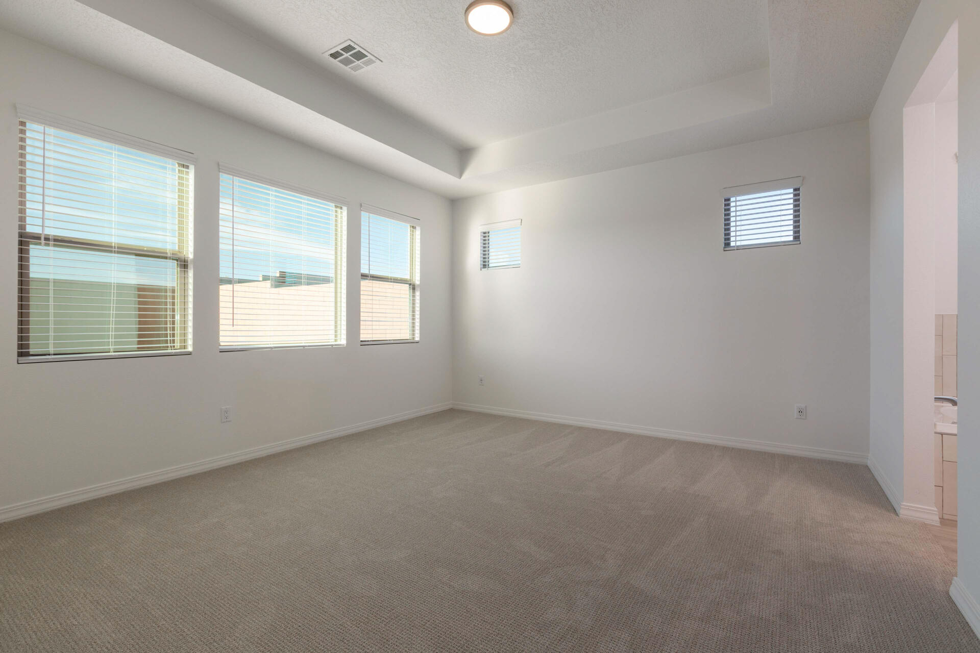 Photo 17 — 6805 Preston Road