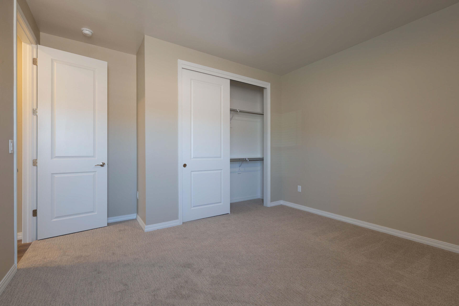 Photo 6 — 6929 Archer Road NE