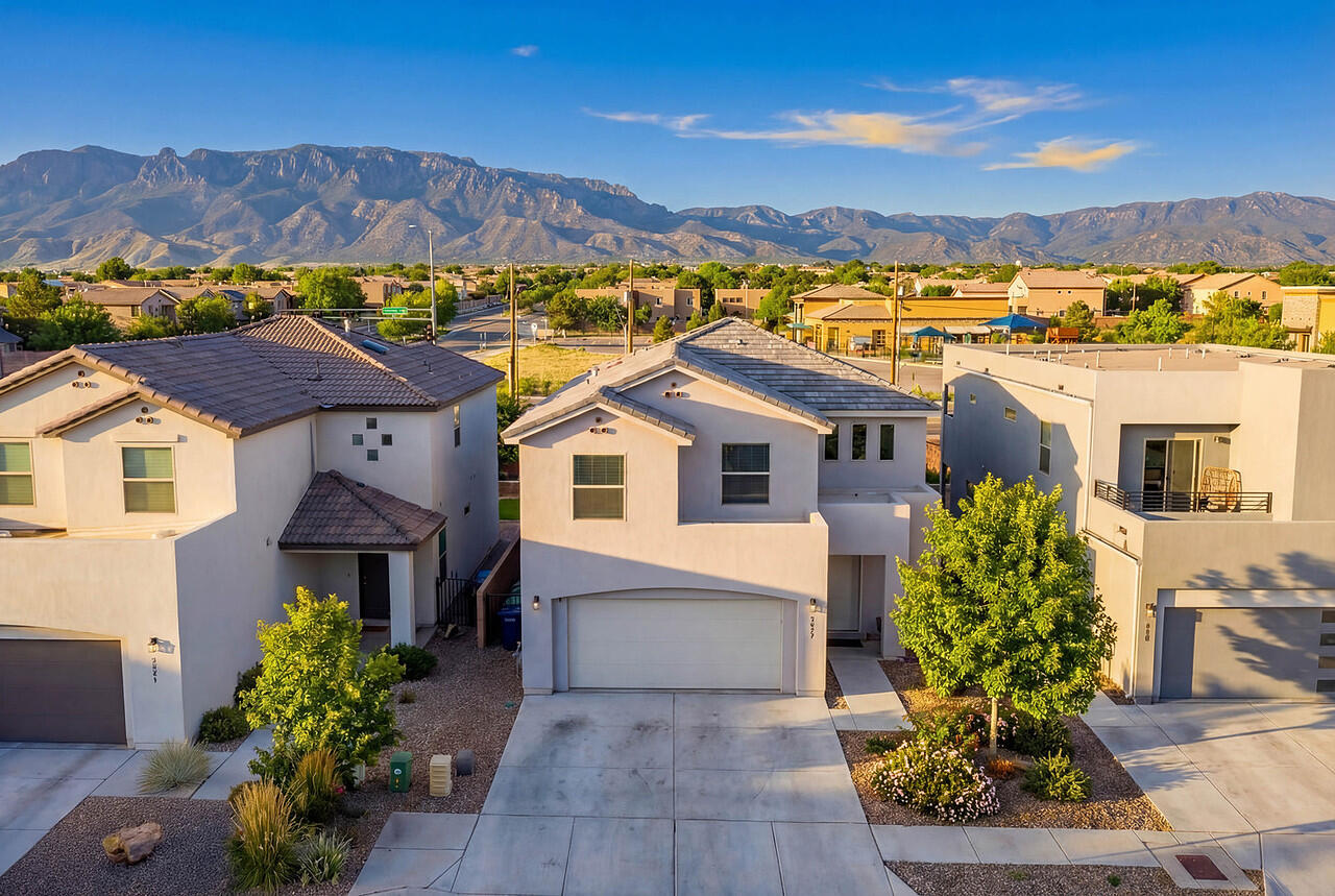 Photo 13 — 8722 Sevano Circle NE