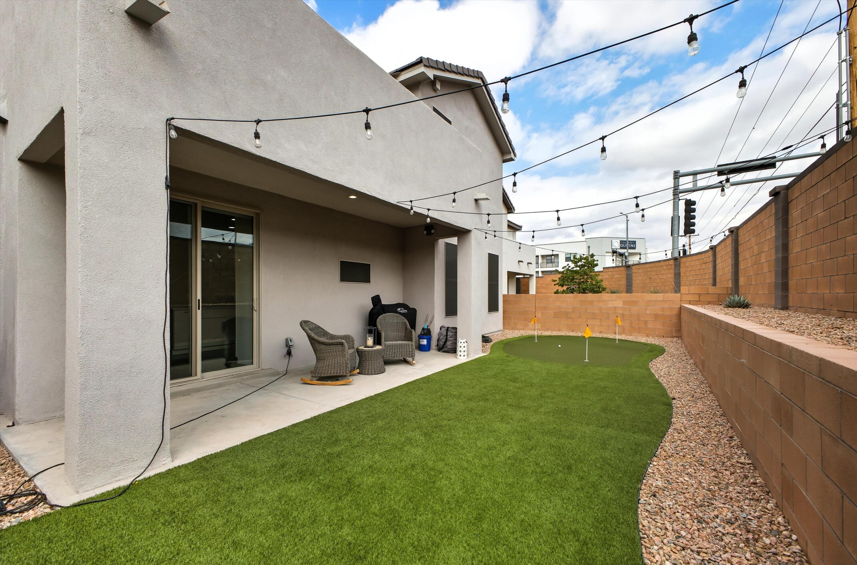 Photo 10 — 8722 Sevano Circle NE