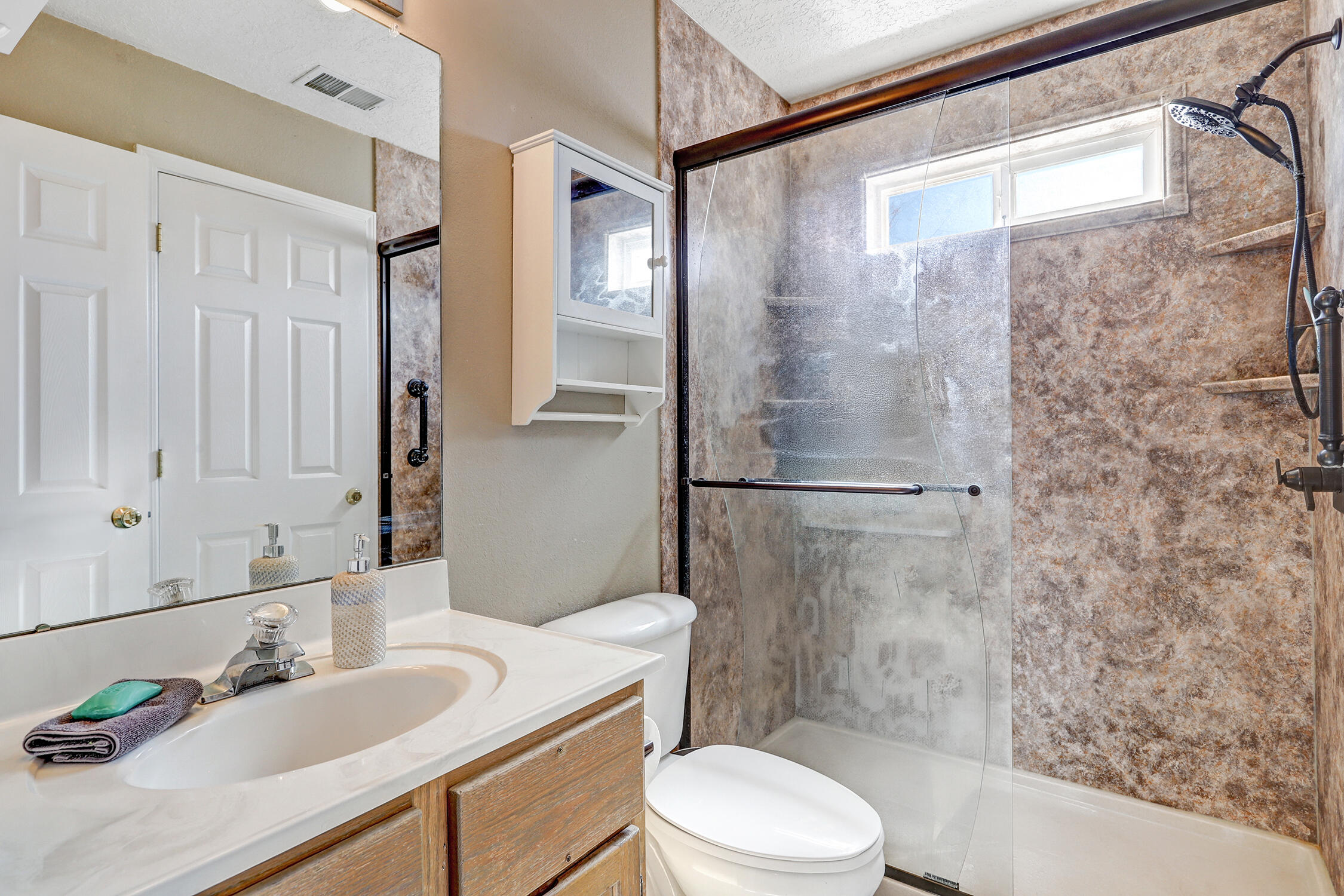 Photo 8 — 5751 Cody Road NE
