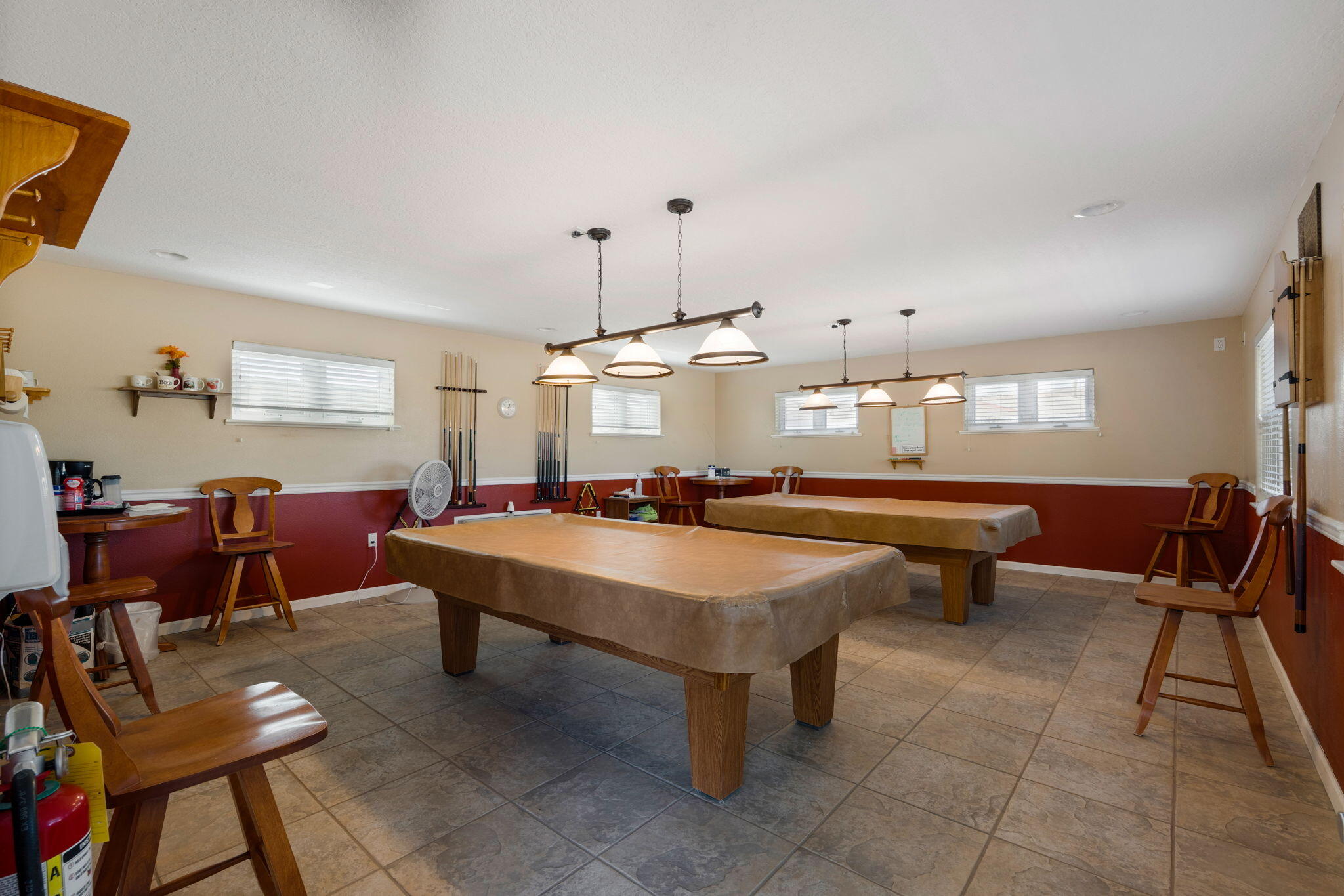 Photo 9 — 303 Sunrise Bluffs Drive
