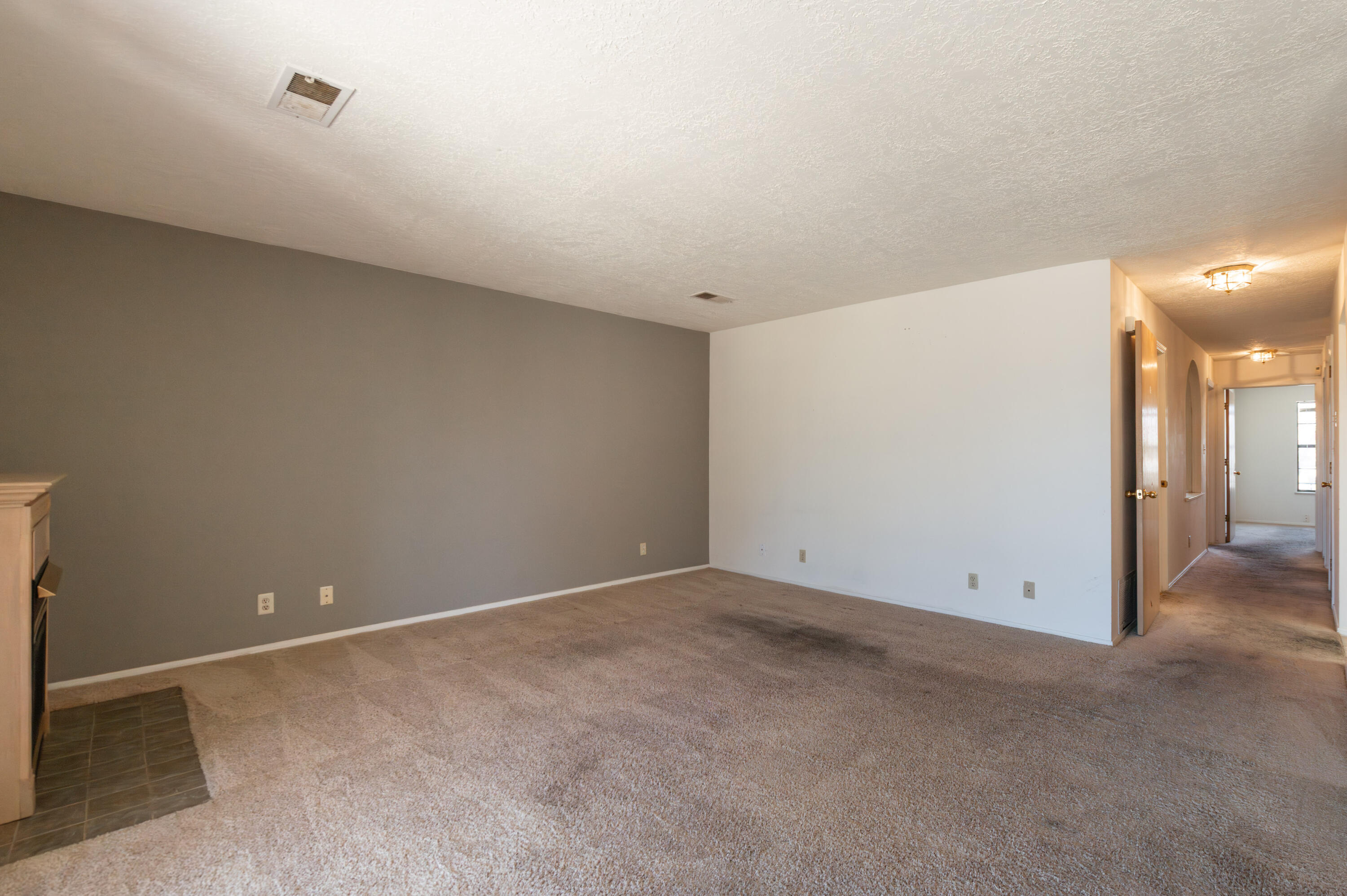 Photo 13 — 833 Country Club Drive SE APT 2A