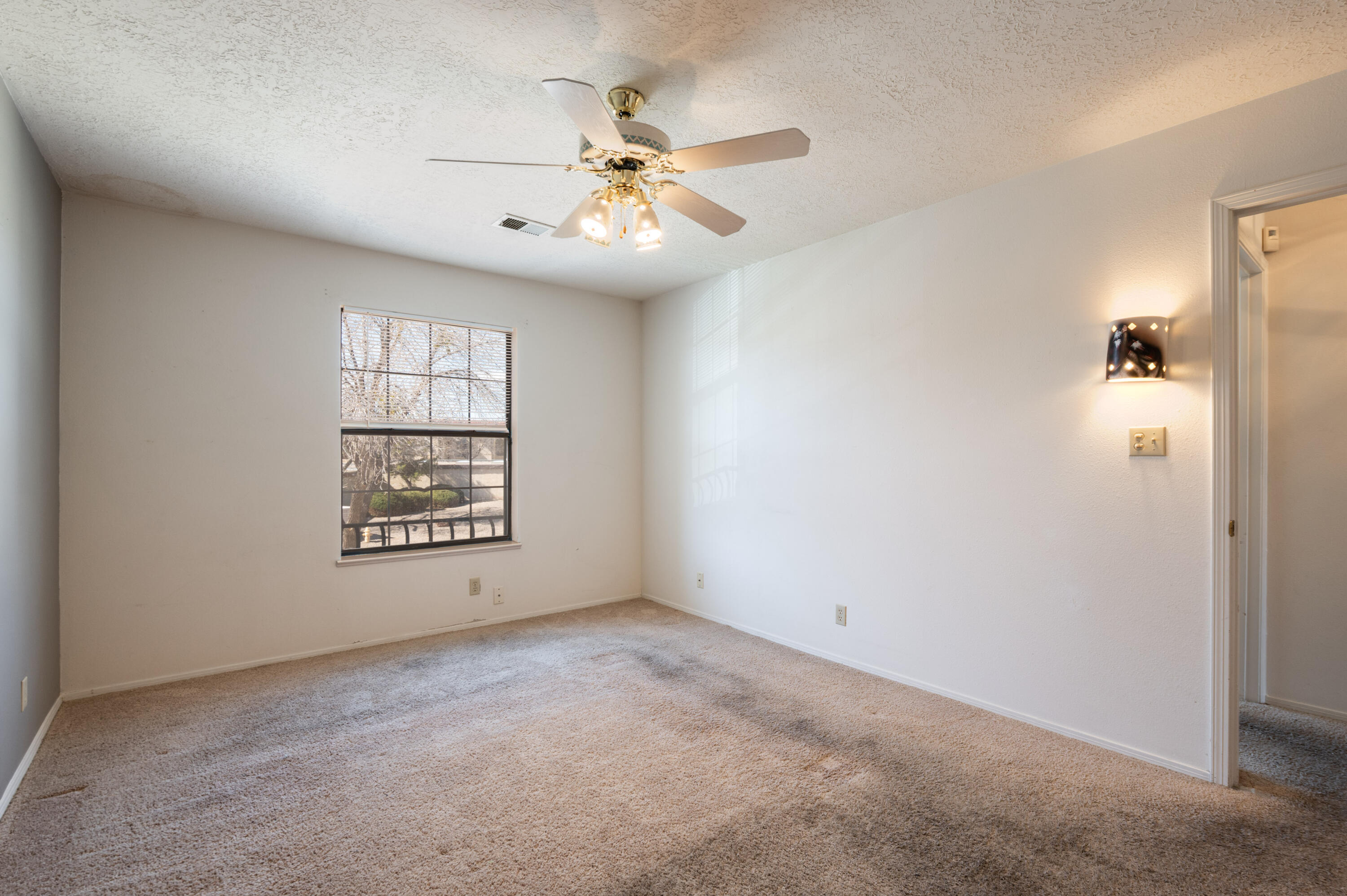 Photo 17 — 833 Country Club Drive SE APT 2A