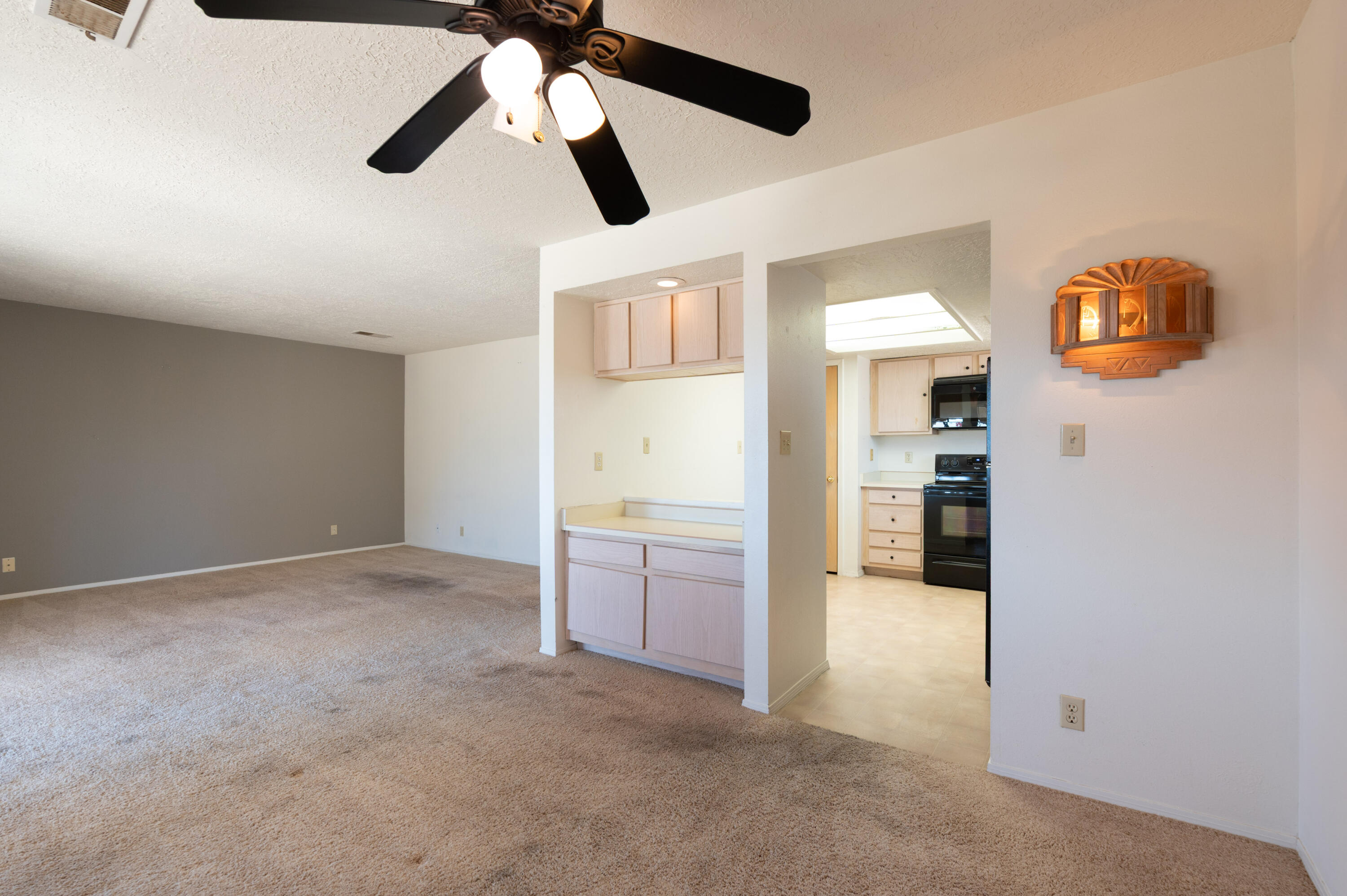 Photo 8 — 833 Country Club Drive SE APT 2A