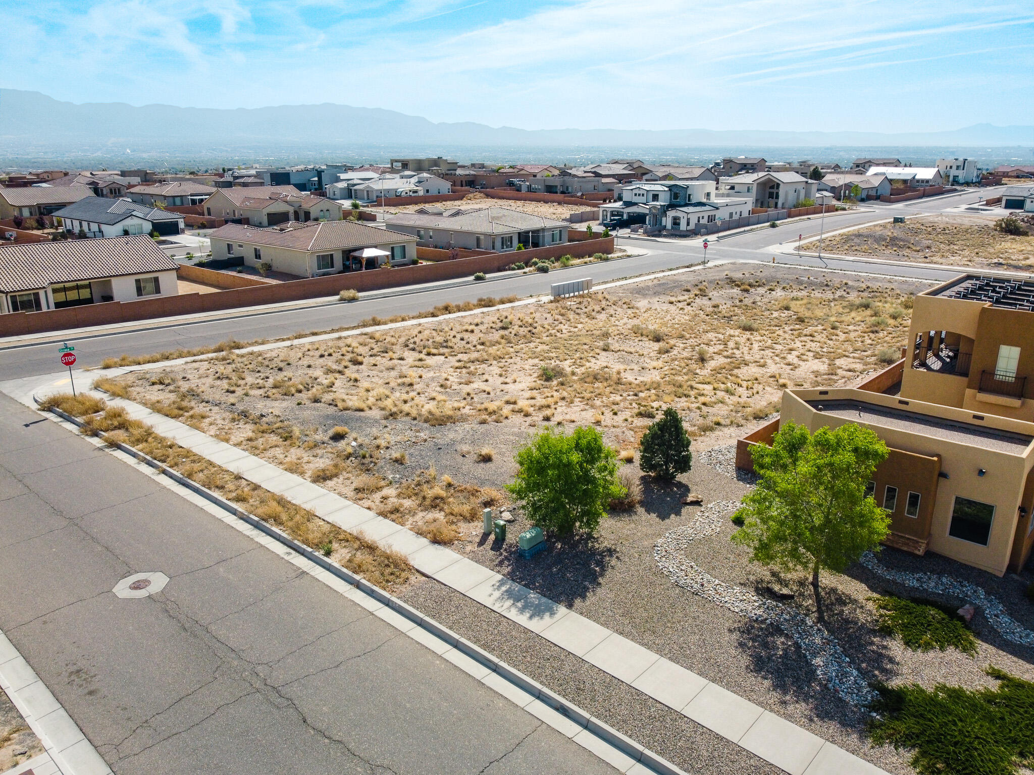 Photo 4 — 6500 Pato Road NW