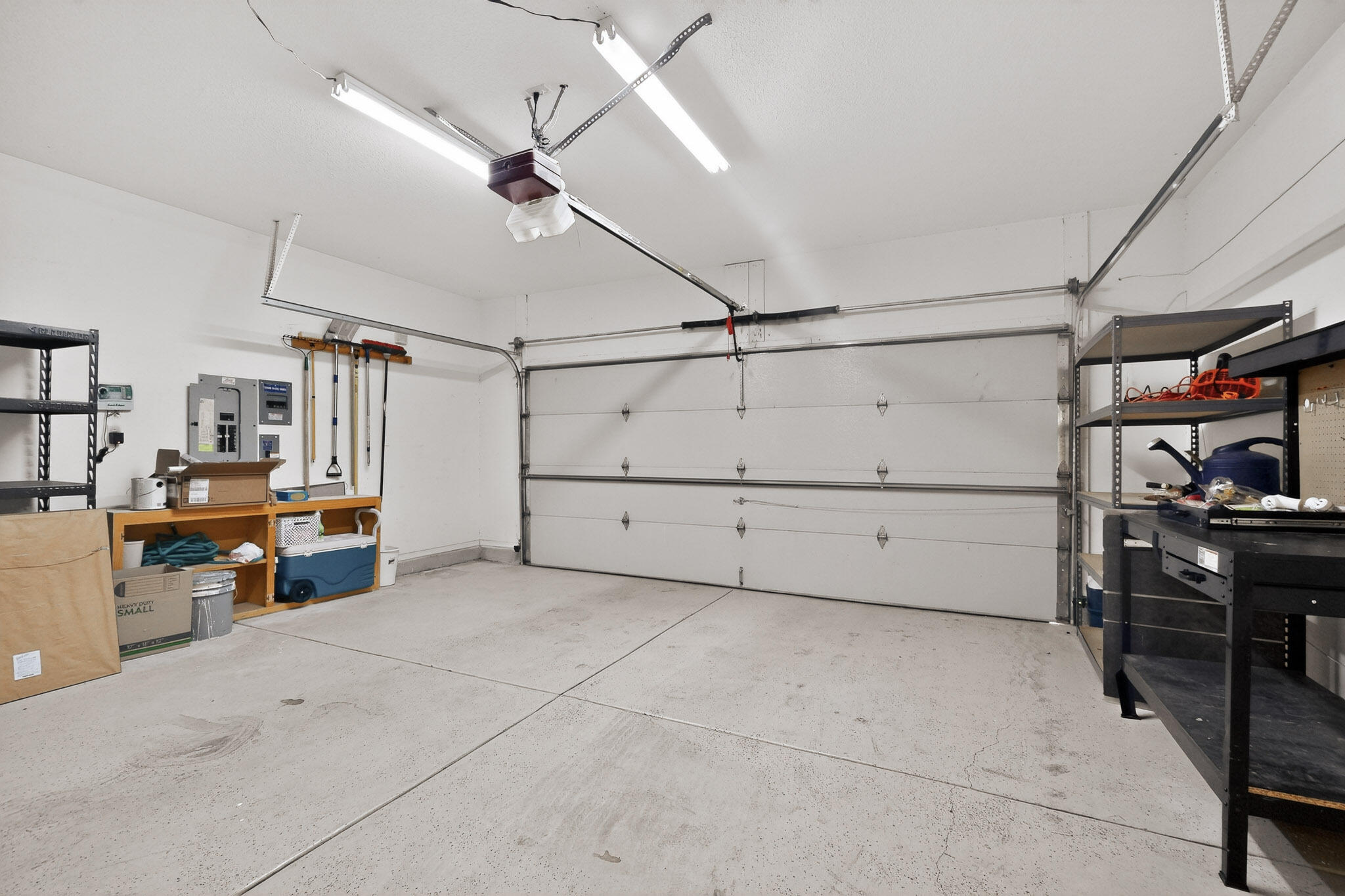 Photo 5 — 8408 San Tesoro Street NE