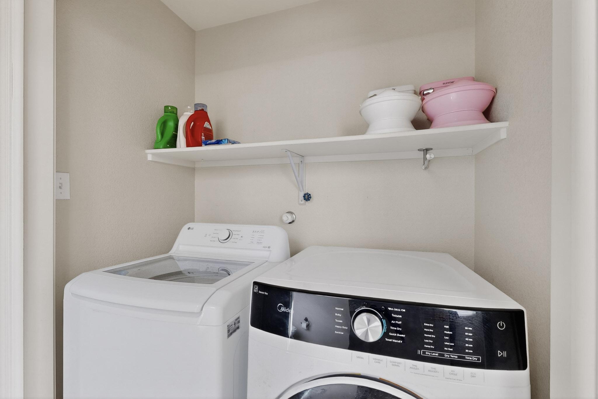 Photo 13 — 409 Playful Meadows Drive NE