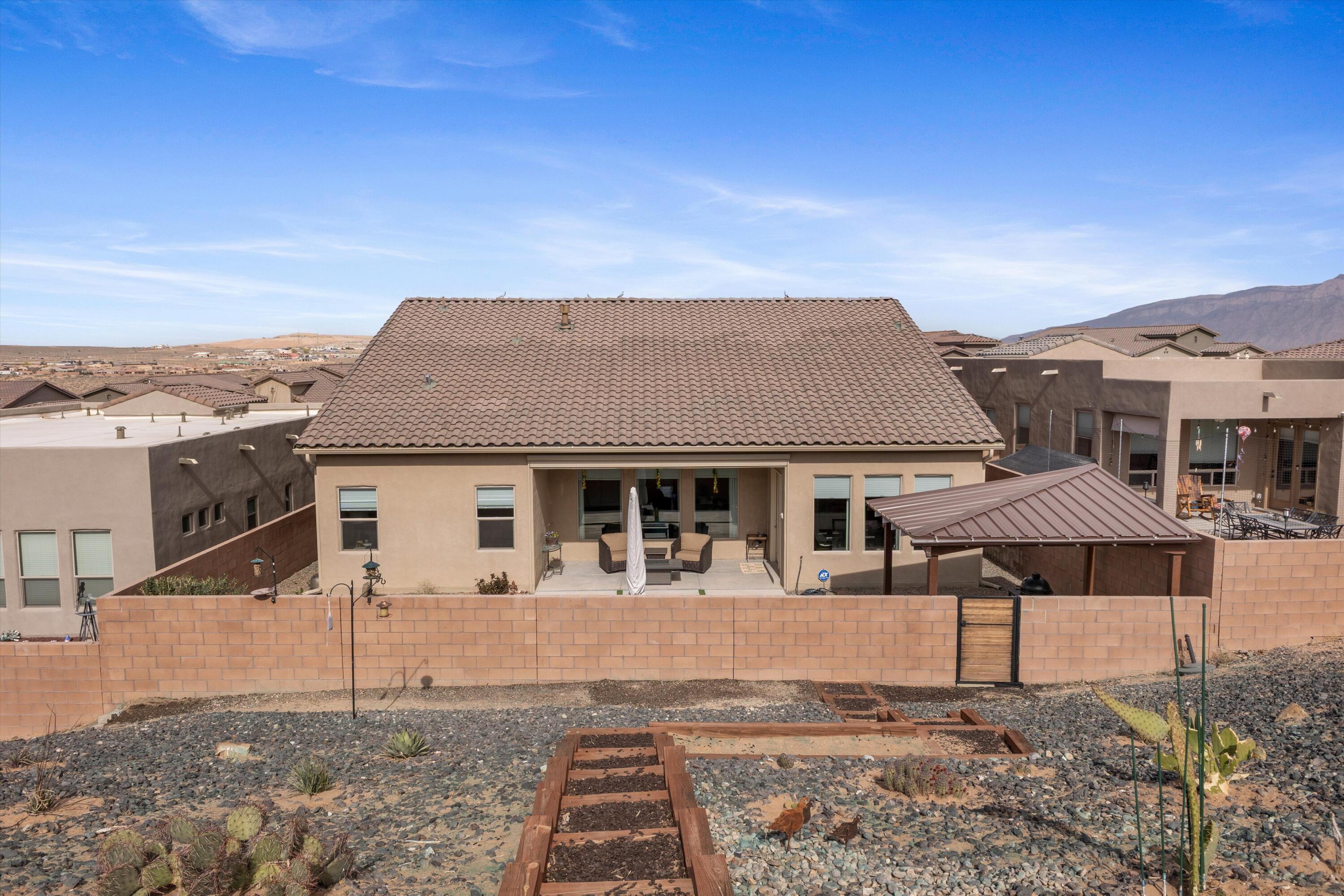 Photo 5 — 143 Suez Road NE