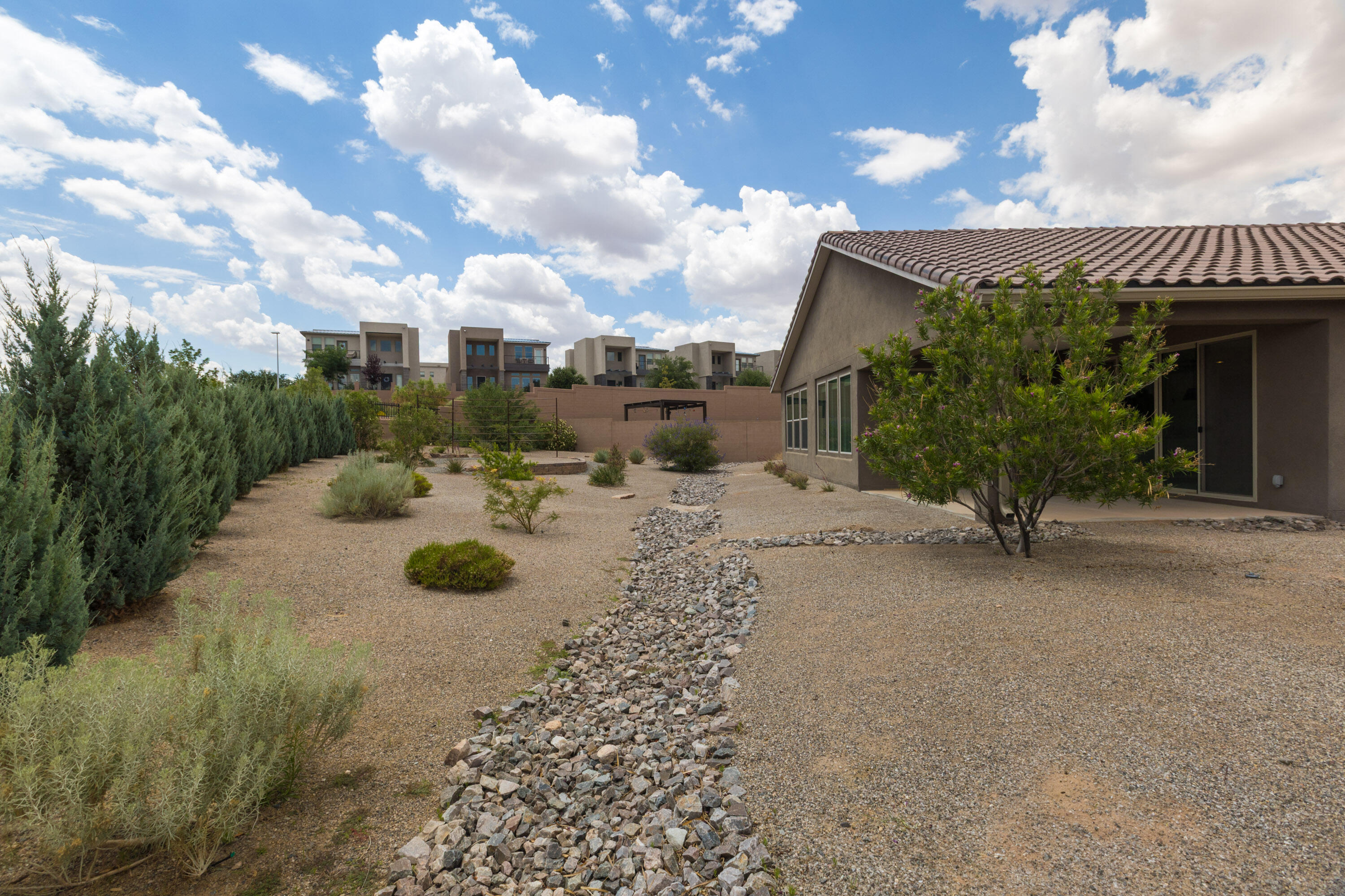 Photo 14 — 2729 Kings Canyon Loop NE
