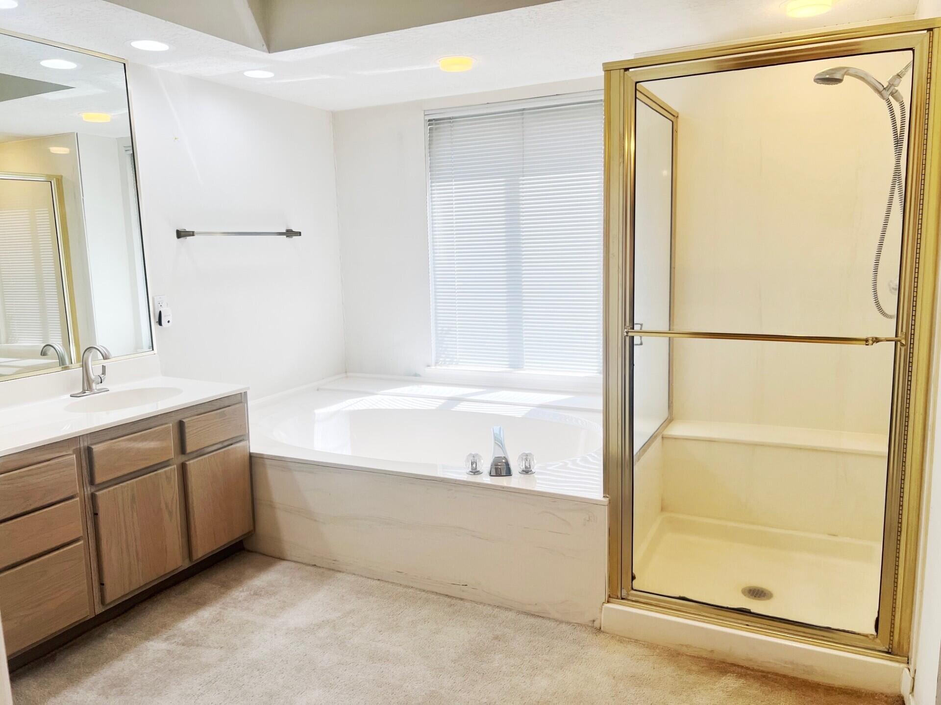 Photo 12 — 8700 Canyon Run Road NE