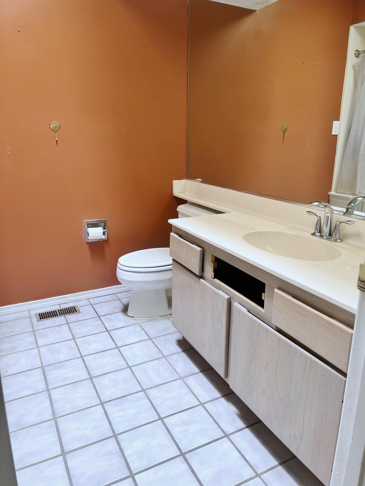 Photo 2 — 8700 Canyon Run Road NE