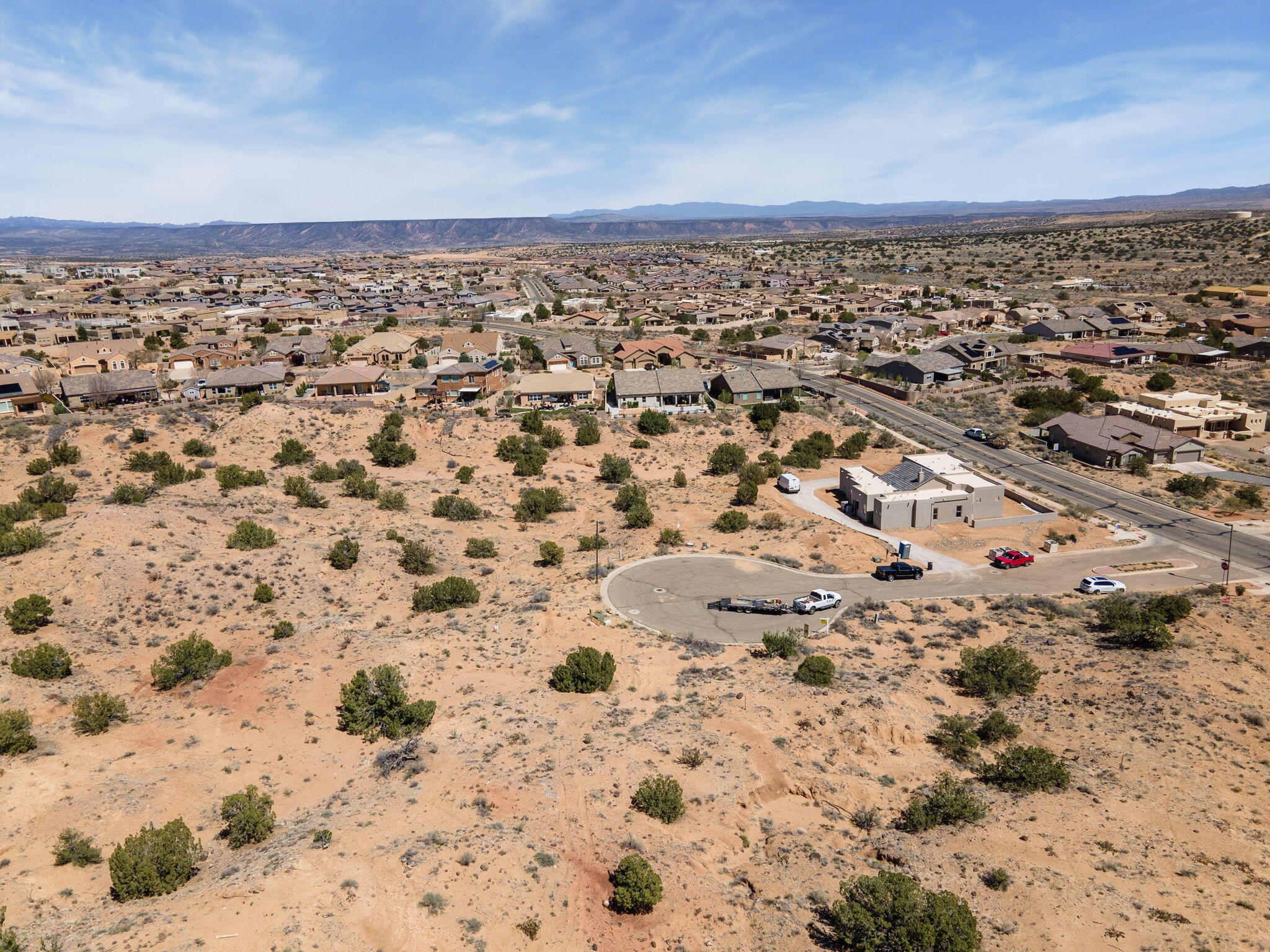 Photo 8 — 2305 Desert Marigold Road NE