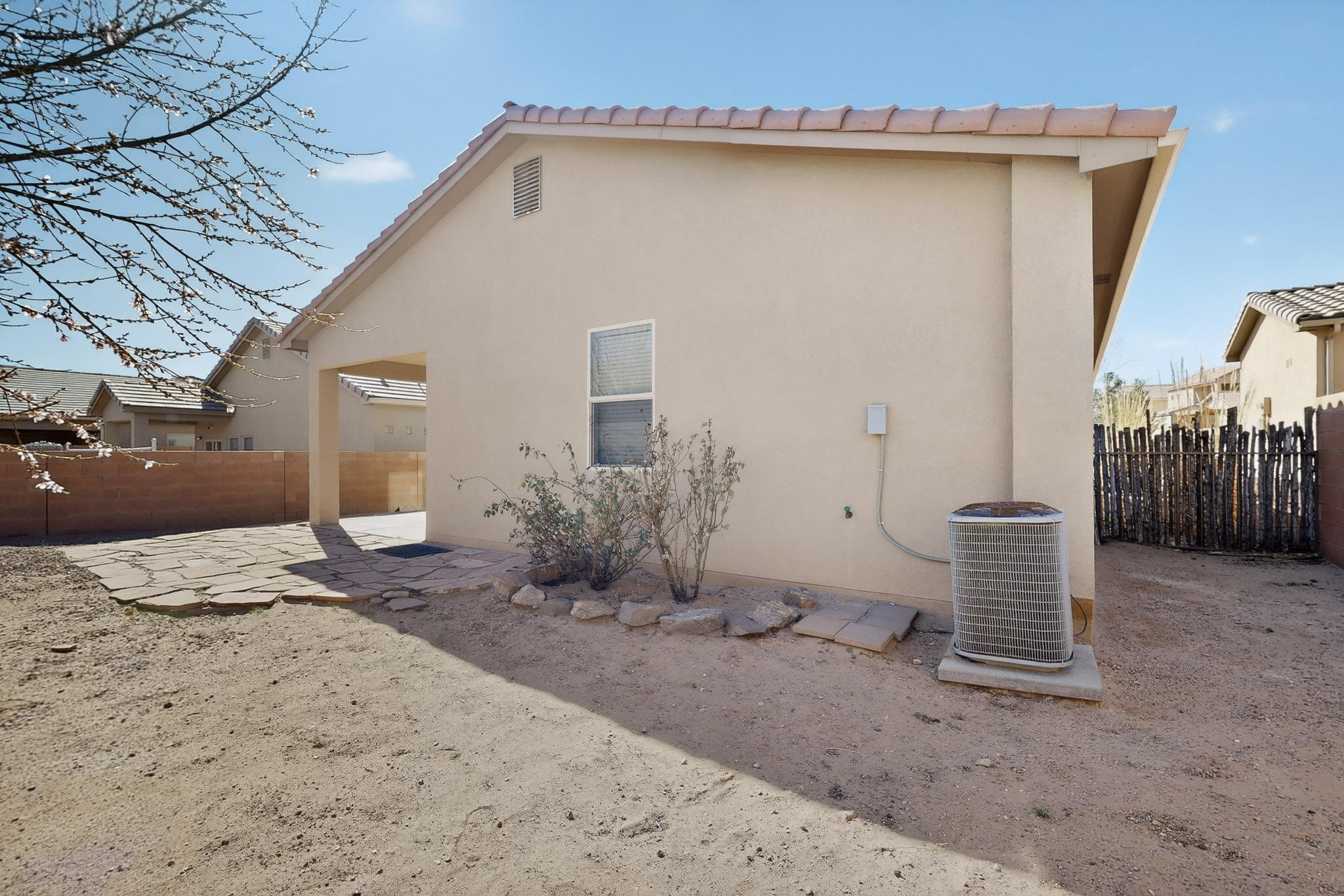 Photo 2 — 6557 Cliff Dweller Road NW
