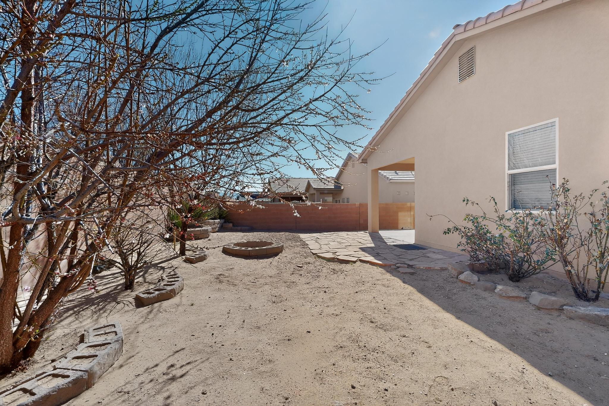 Photo 6 — 6557 Cliff Dweller Road NW