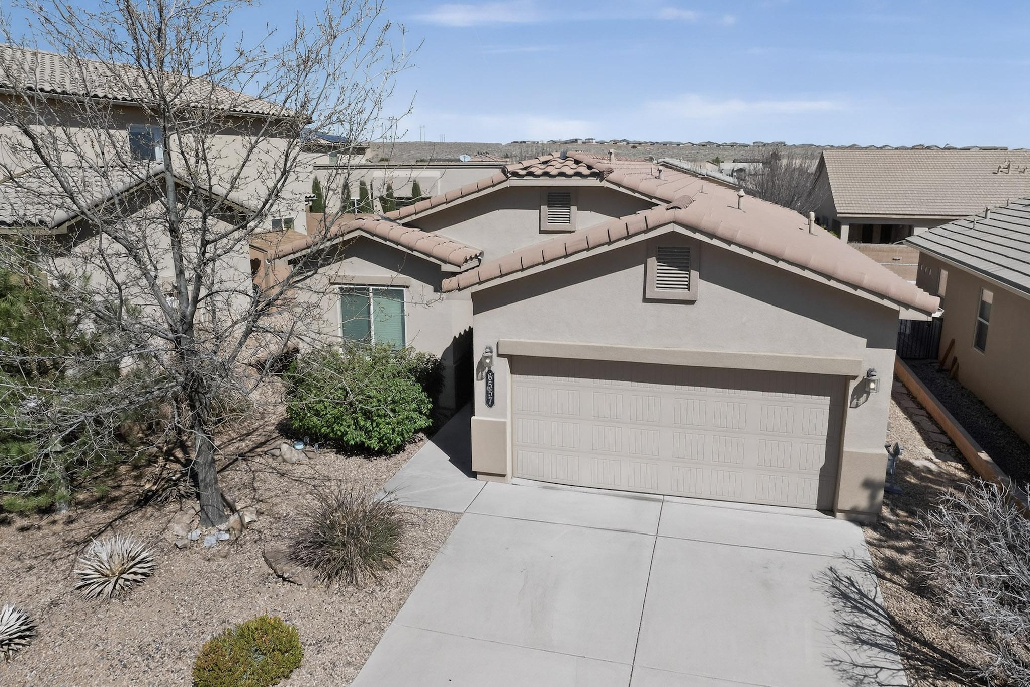 Photo 13 — 6557 Cliff Dweller Road NW