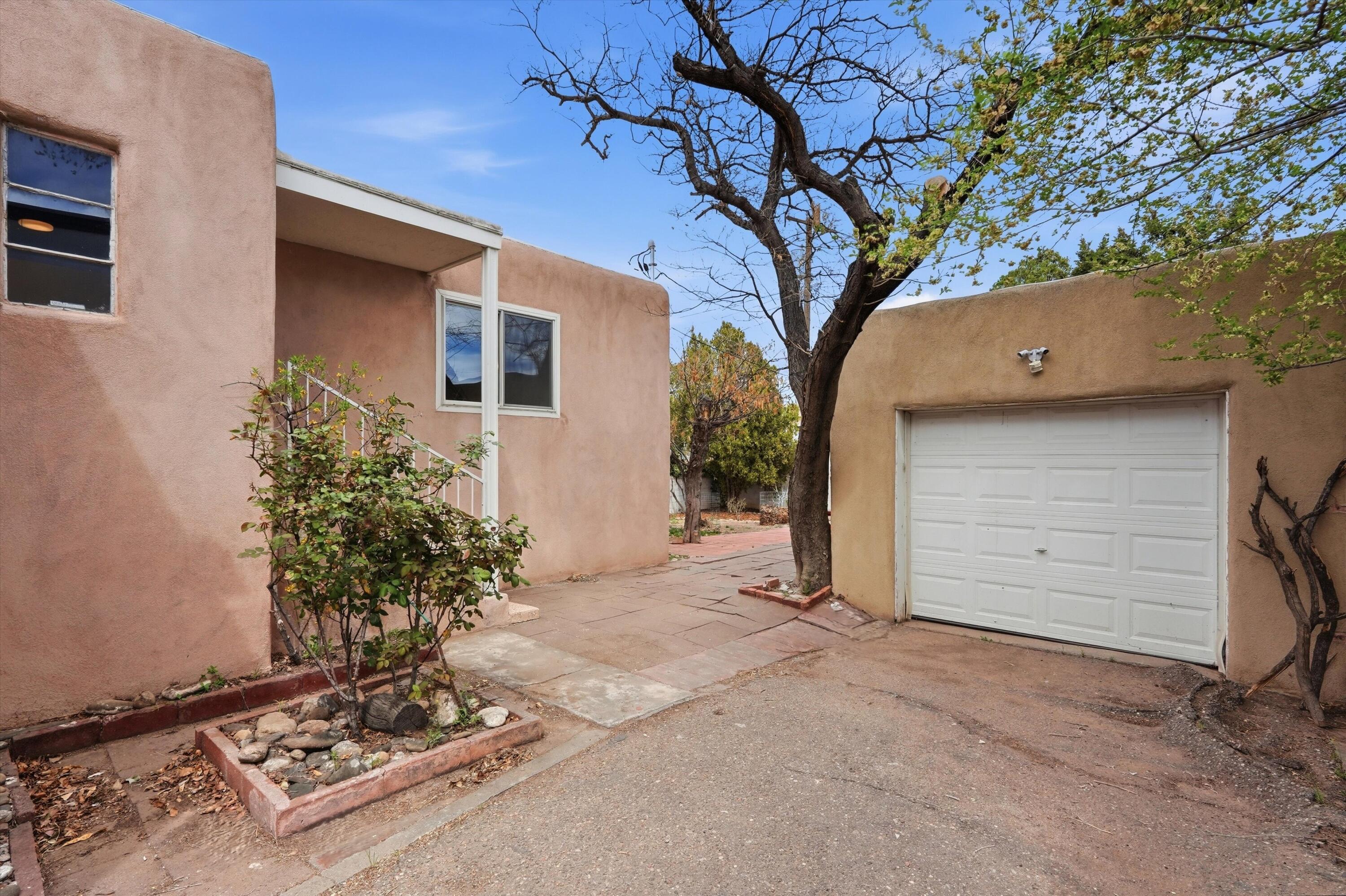 Photo 6 — 1506 Ridgecrest Drive SE