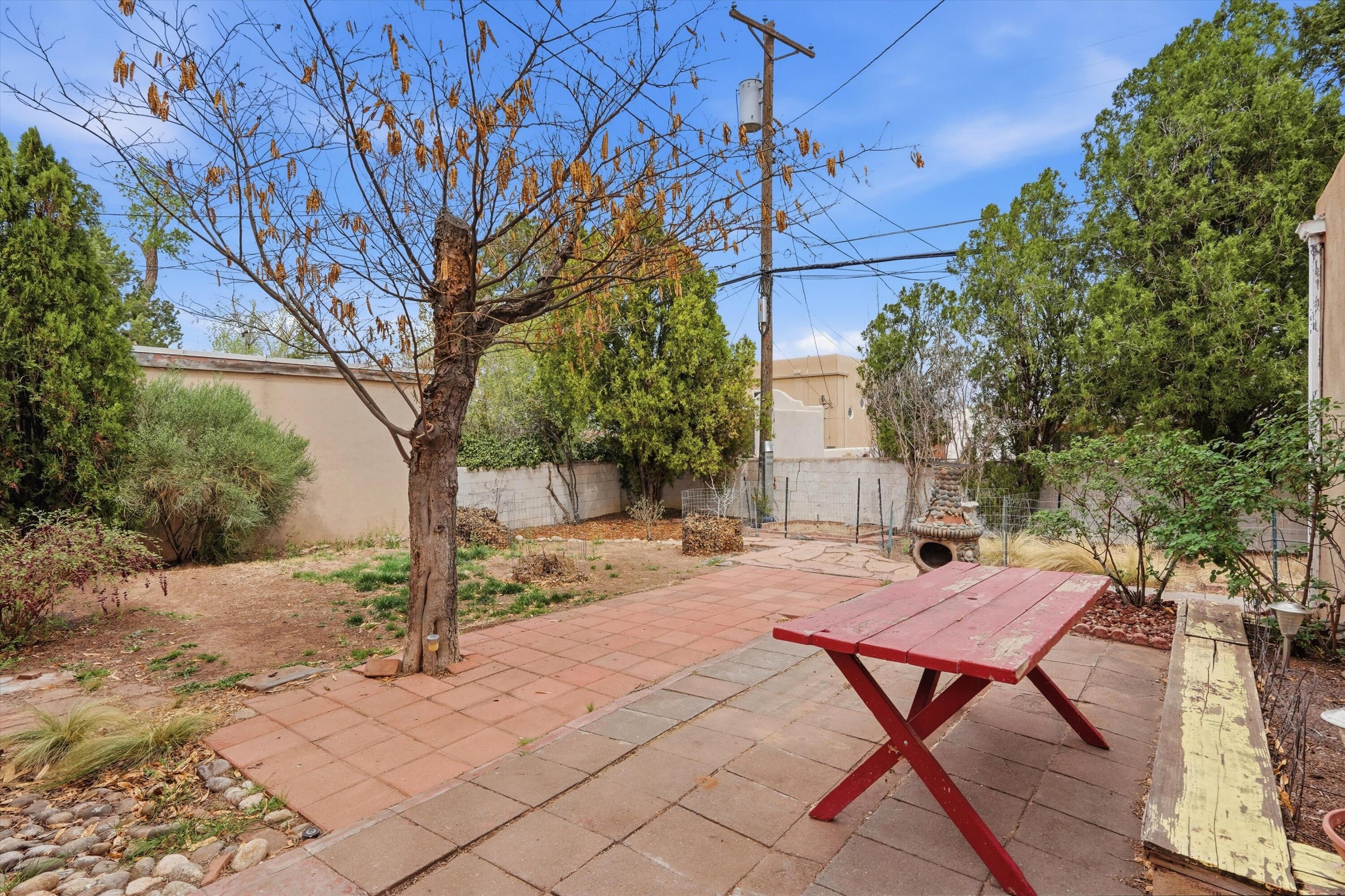 Photo 4 — 1506 Ridgecrest Drive SE