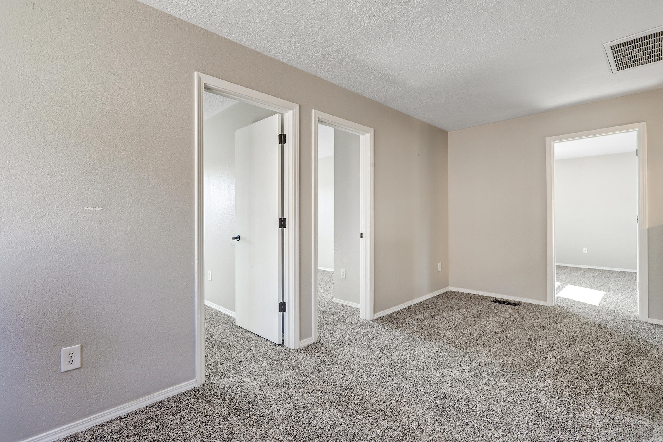 Photo 13 — 3525 Elder Meadows Drive NE