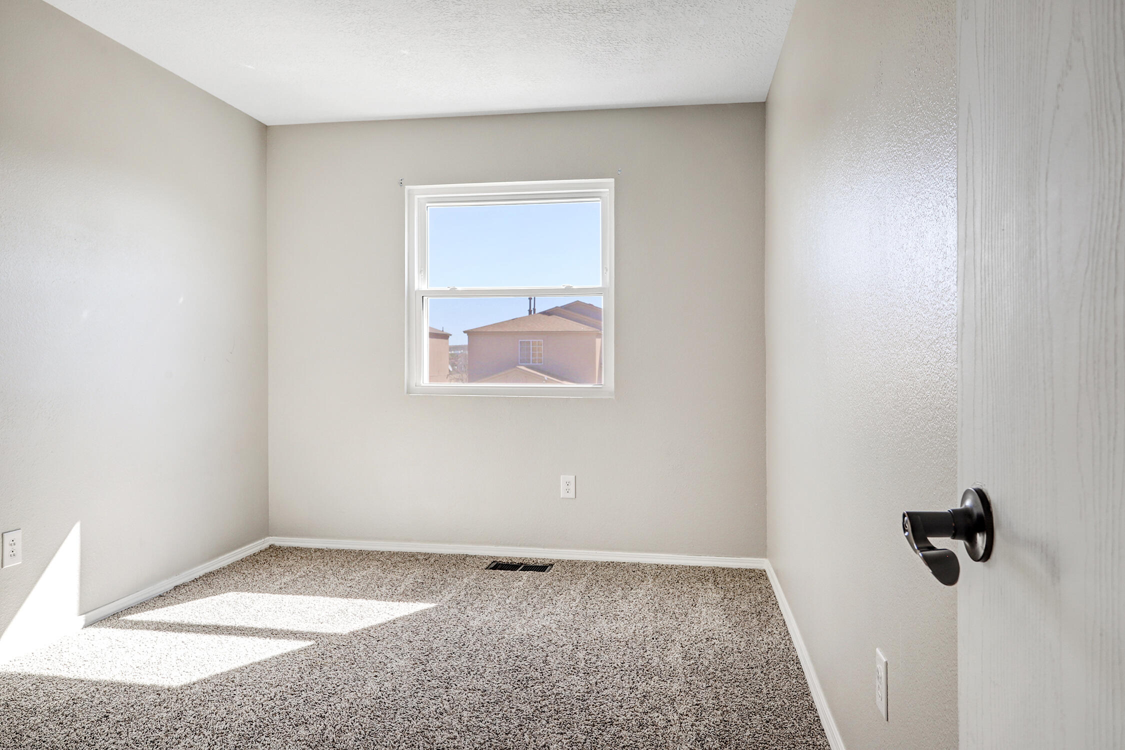 Photo 7 — 3525 Elder Meadows Drive NE
