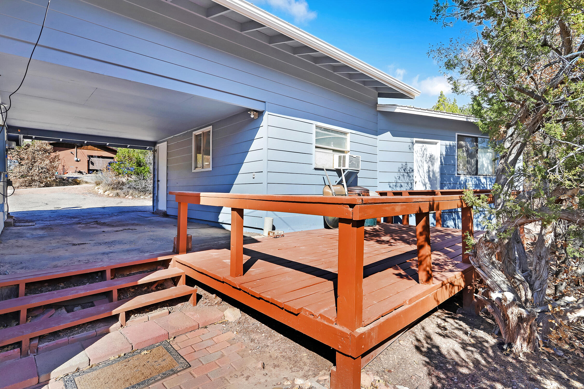 Photo 8 — 87 Redondo Road