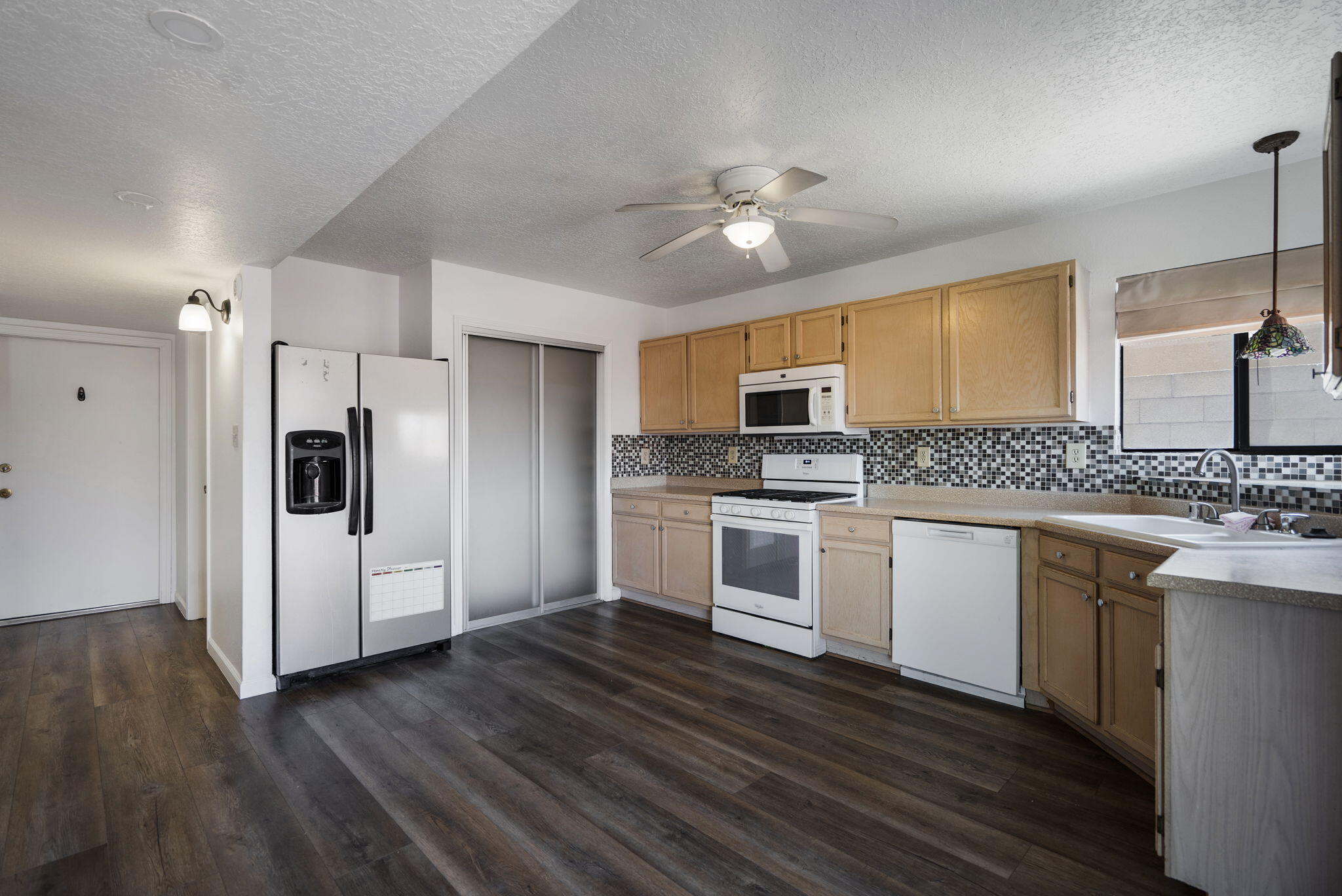 Photo 10 — 6701 Lamar Avenue NW