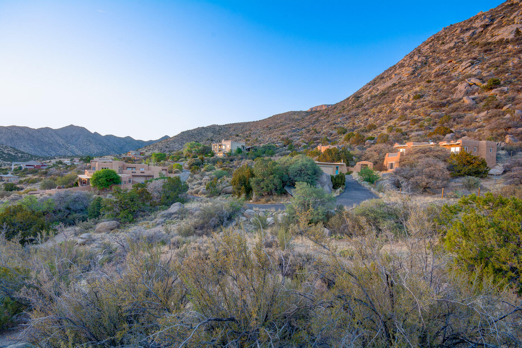 Photo 9 — 9 La Luz Trail NE