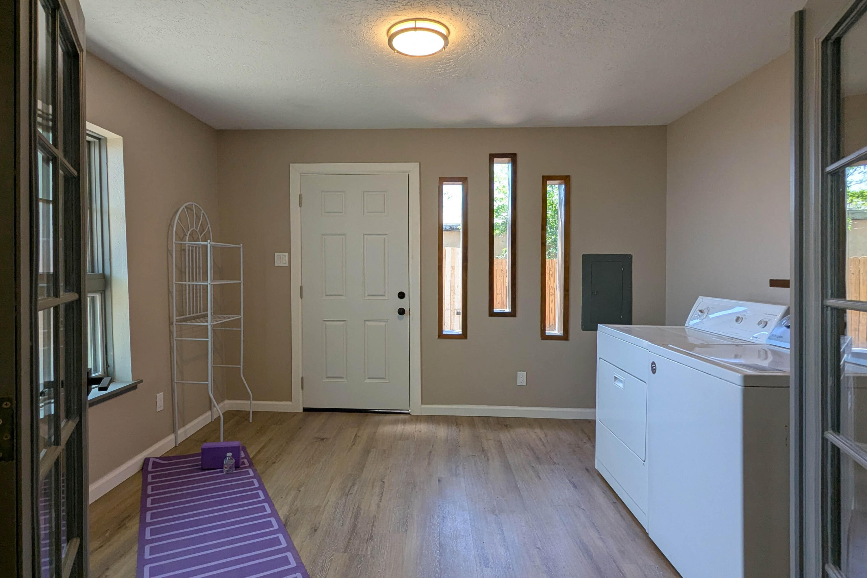 Photo 6 — 10031 Guadalupe Trail NW A