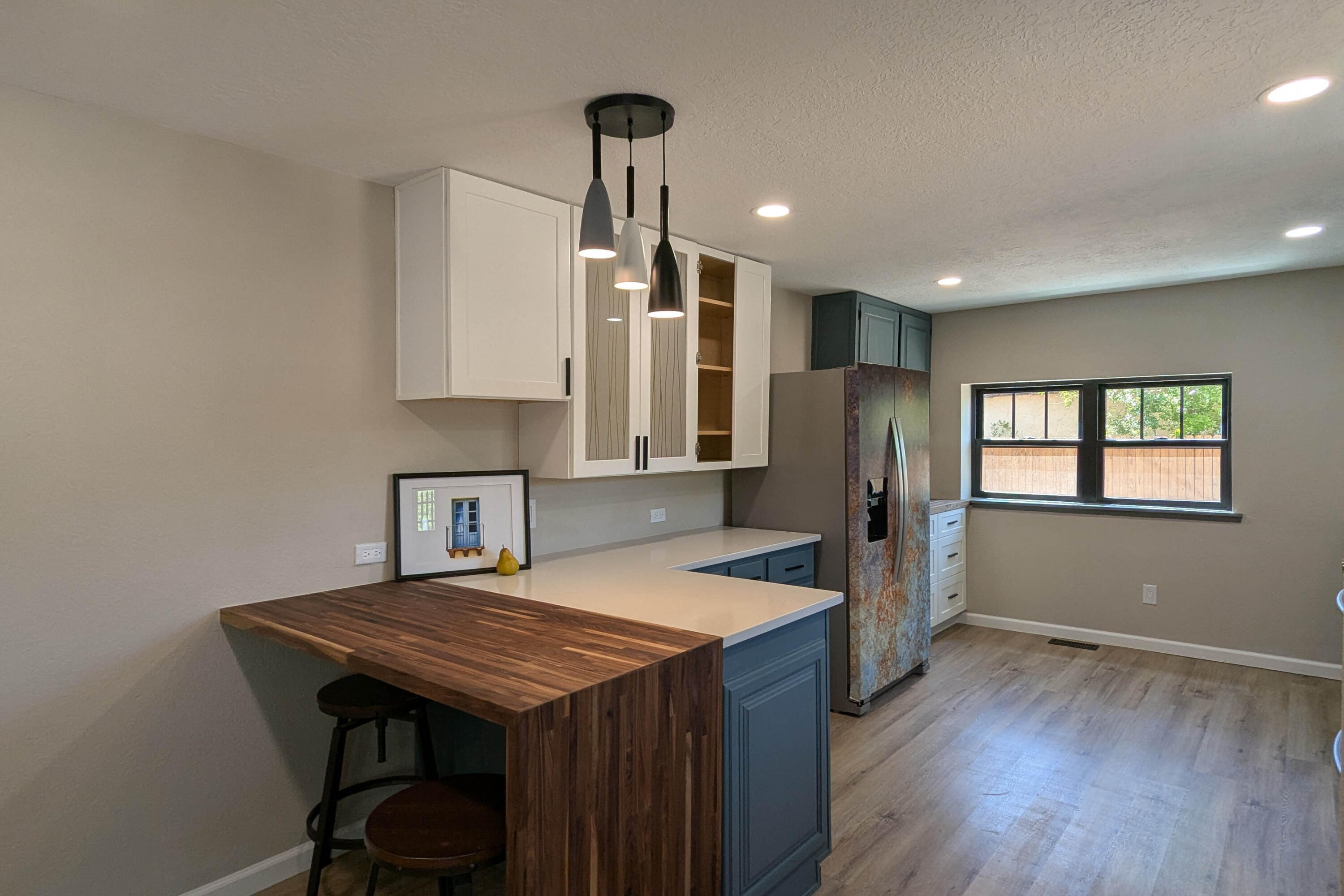 Photo 15 — 10031 Guadalupe Trail NW A