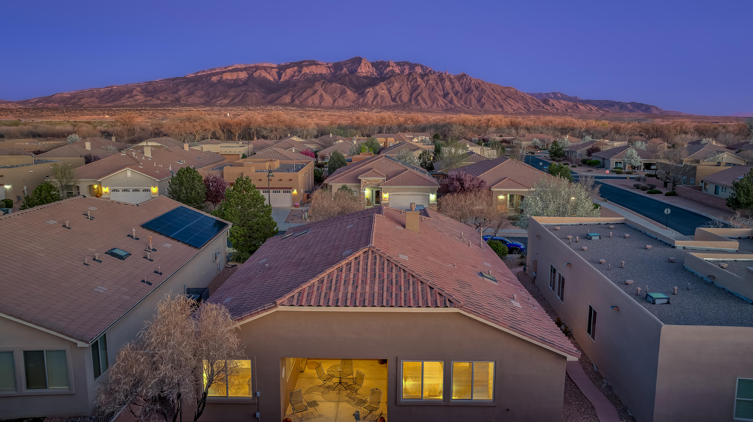 Photo 9 — 929 Evening Primrose Lane