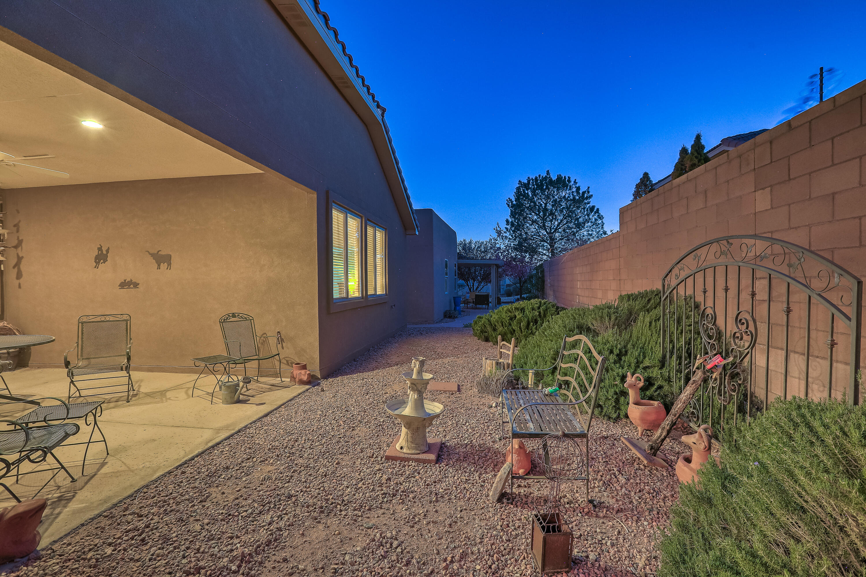 Photo 6 — 929 Evening Primrose Lane