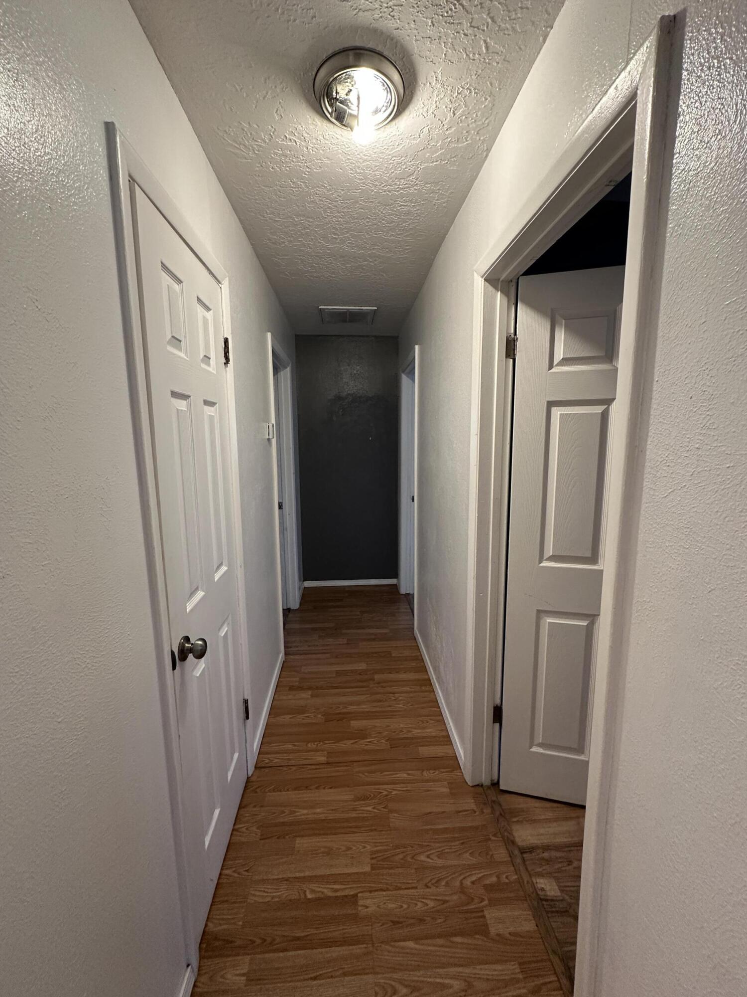 Photo 9 — 6209 Sunset Gardens Road SW