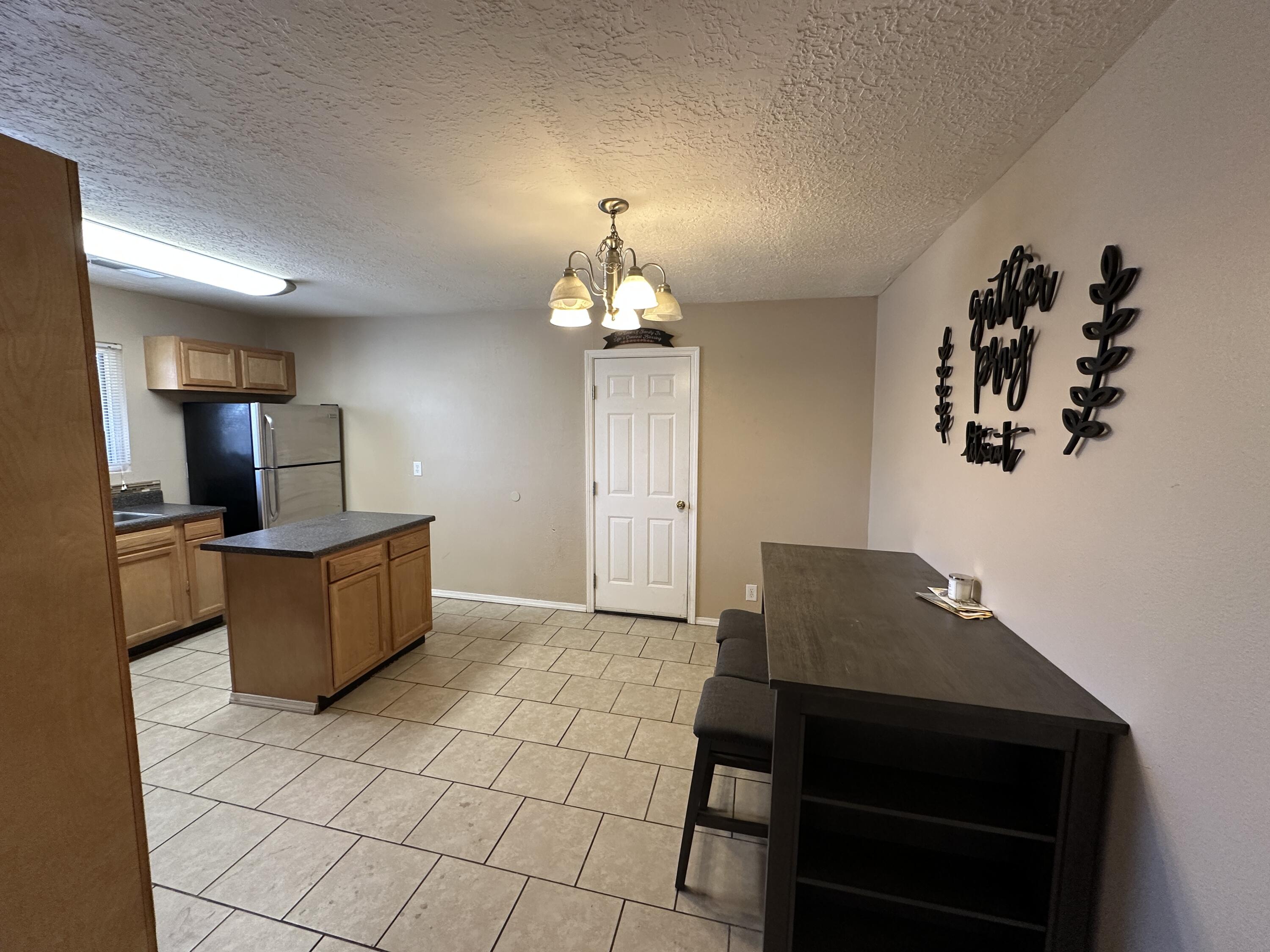 Photo 16 — 6209 Sunset Gardens Road SW