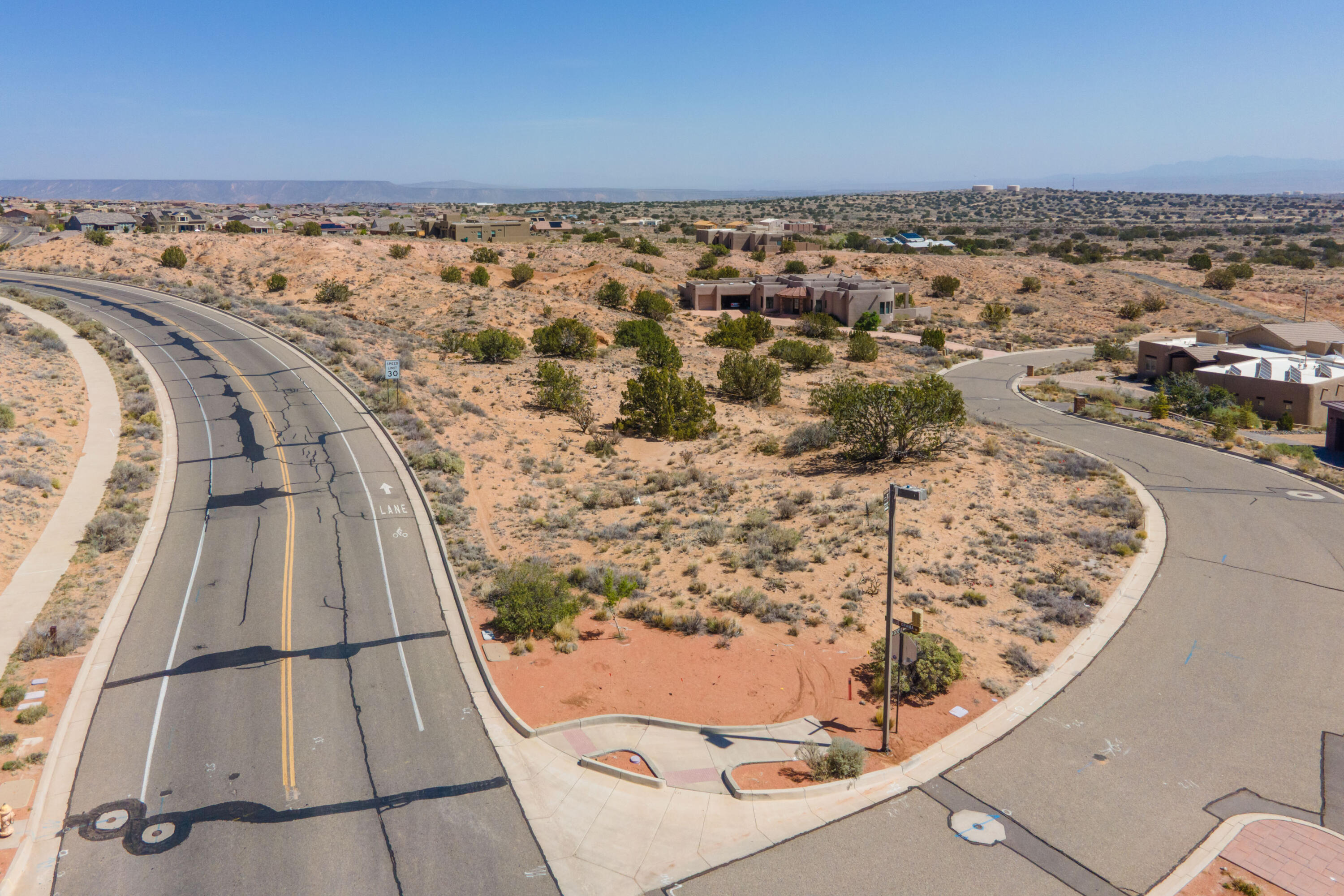 Photo 3 — 2402 Desert Zinnia Road