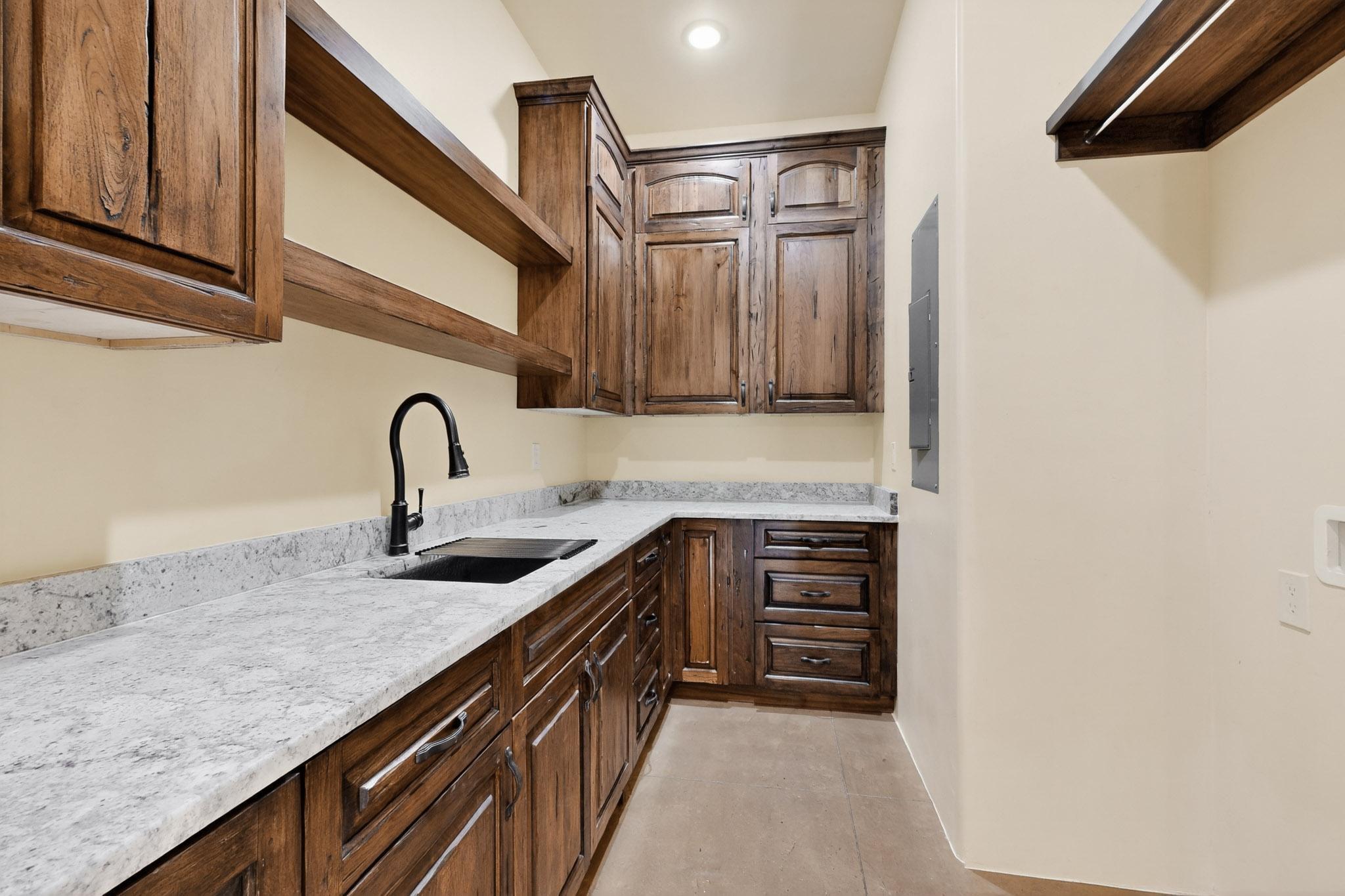 Photo 16 — 6224 Camino Alto Road NW