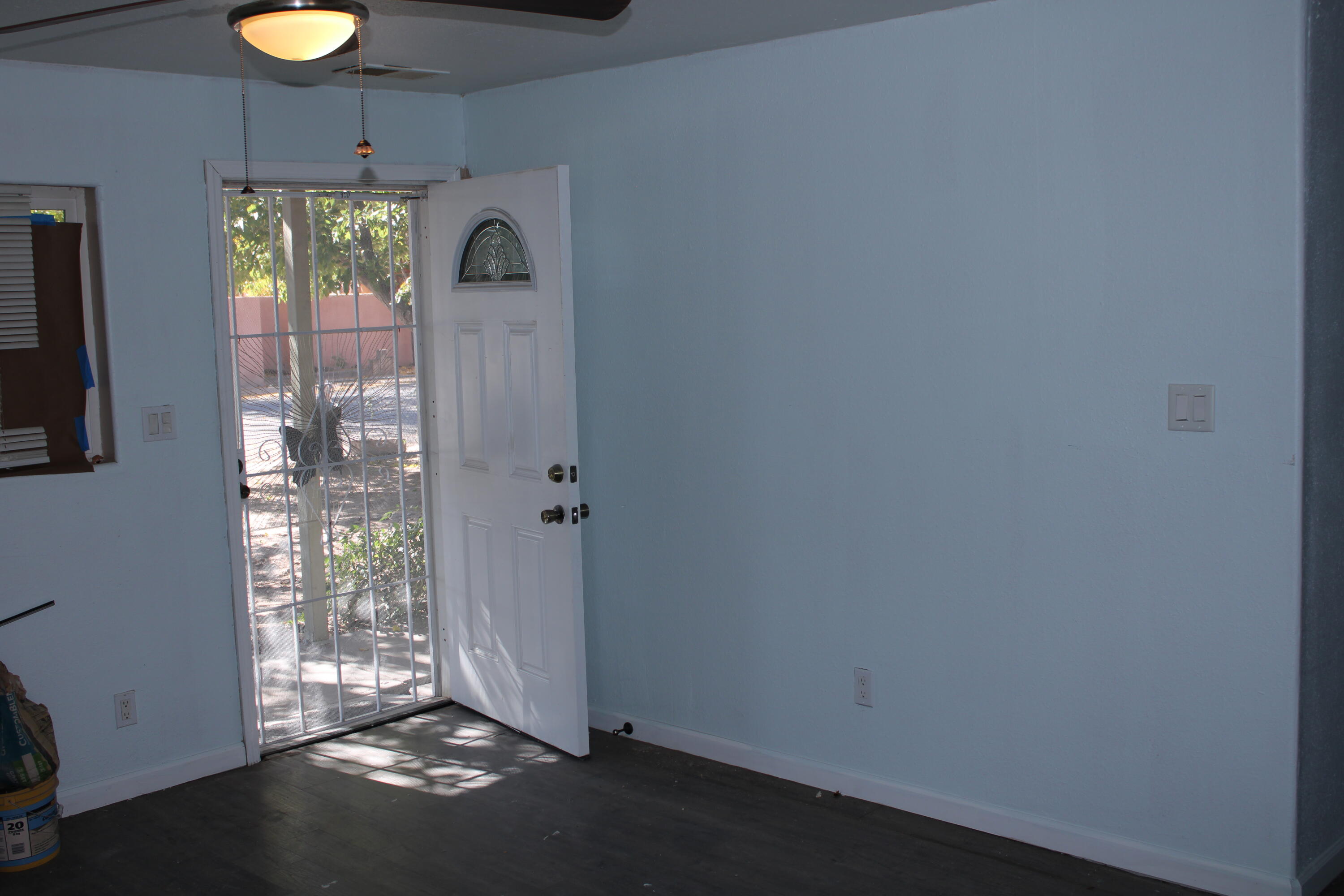 Photo 5 — 603 Coulson Drive