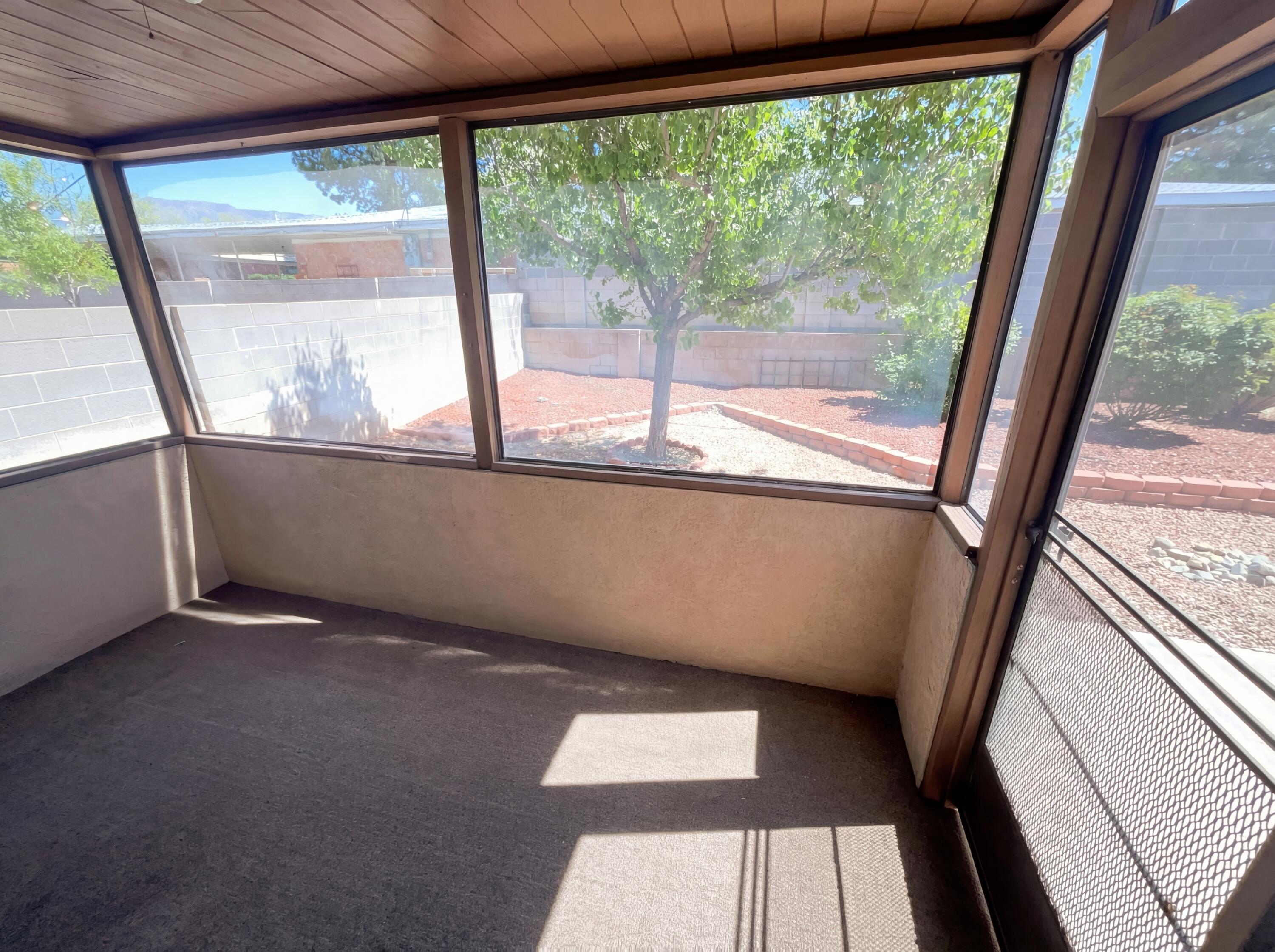 Photo 14 — 3336 Betts Drive NE