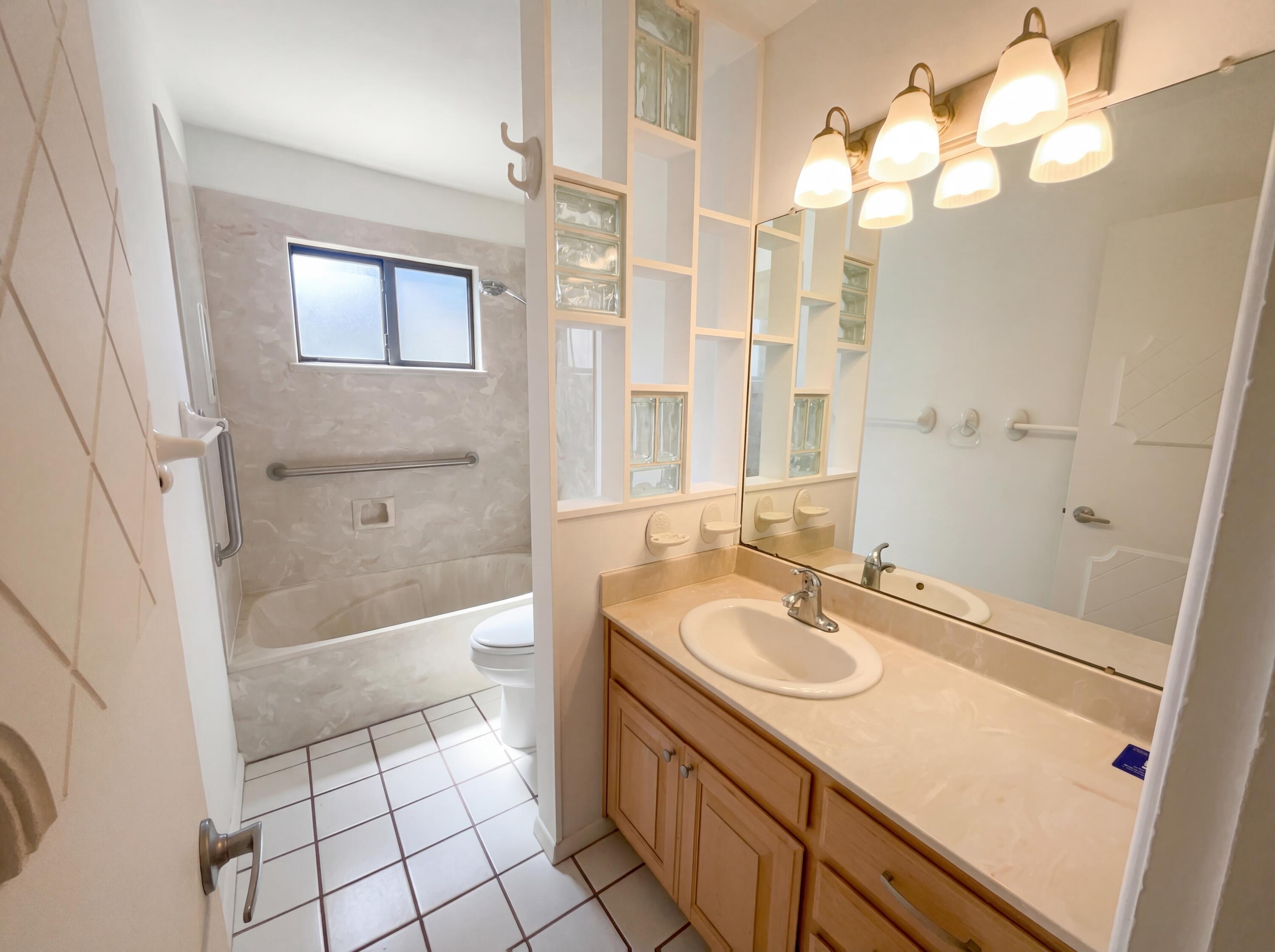 Photo 6 — 3336 Betts Drive NE